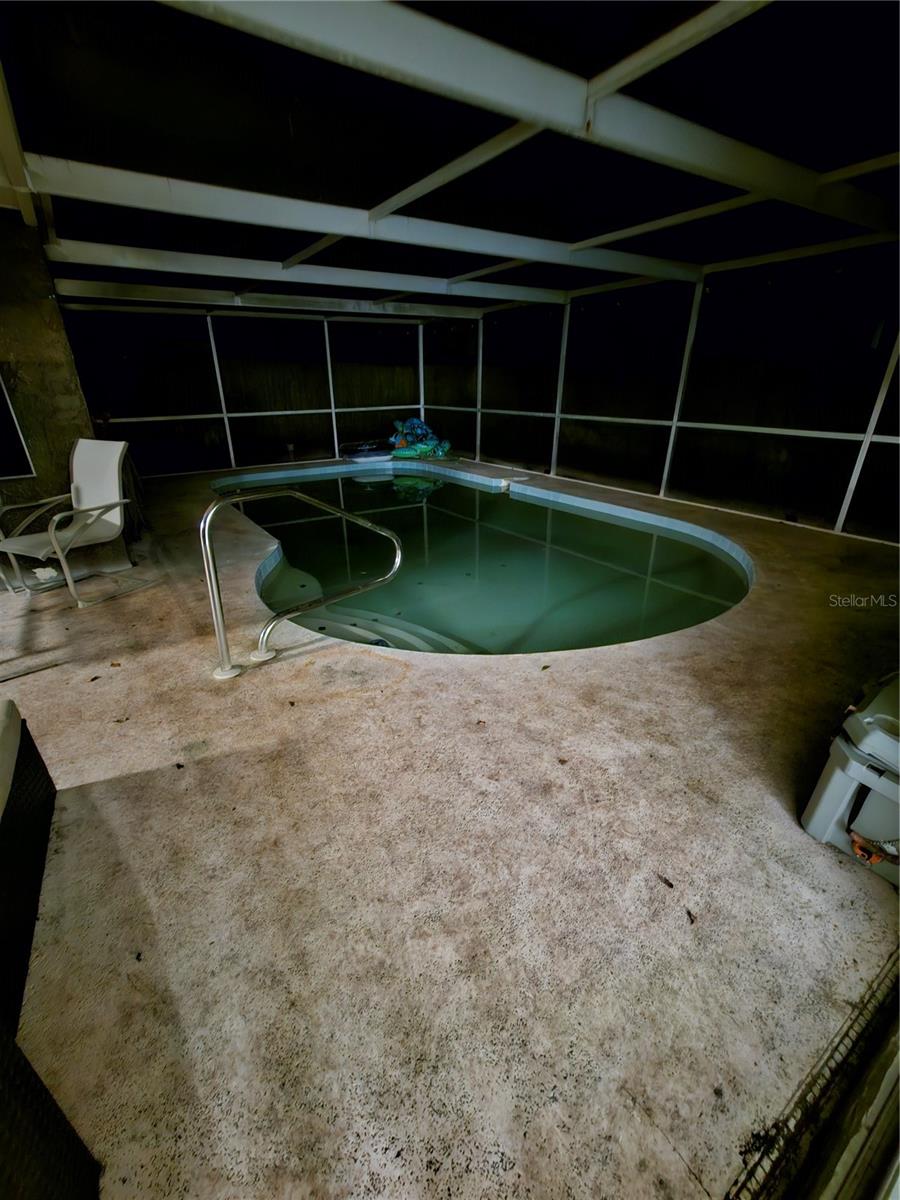 SHADOW RIDGE - Residential