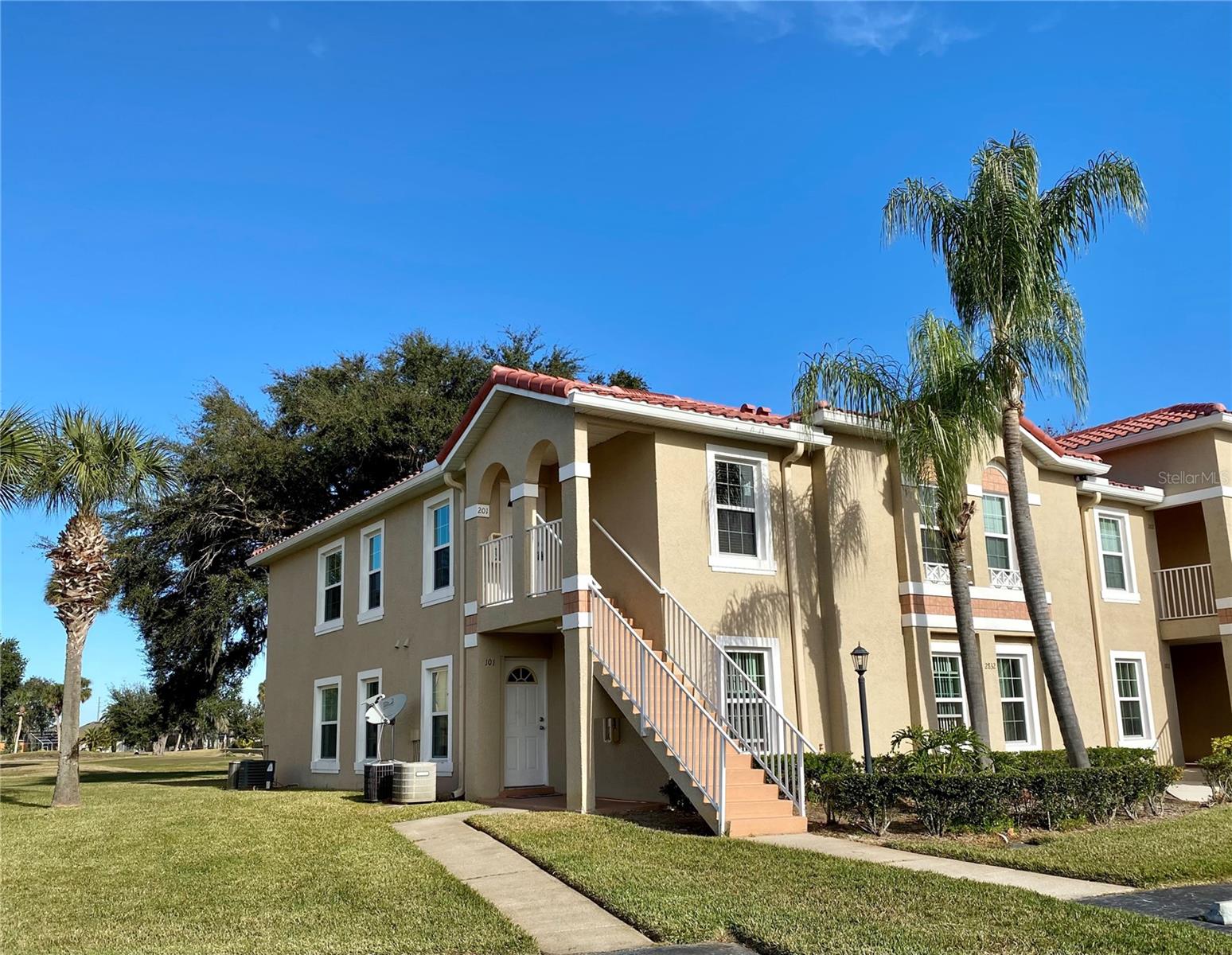 3 Bedrooms and 2 Bathrooms condo, 2nd floor corner unit in golf course community. Tile floors and very well maintained unit. Washer and Dryer included. Osprey Cove is a gated village inside the Oaks Golf Club Community. It is centrally located and in close proximity to Disney and other area attractions, shopping and restaurants. Approval required by HOA. Renters Insurance is mandatory