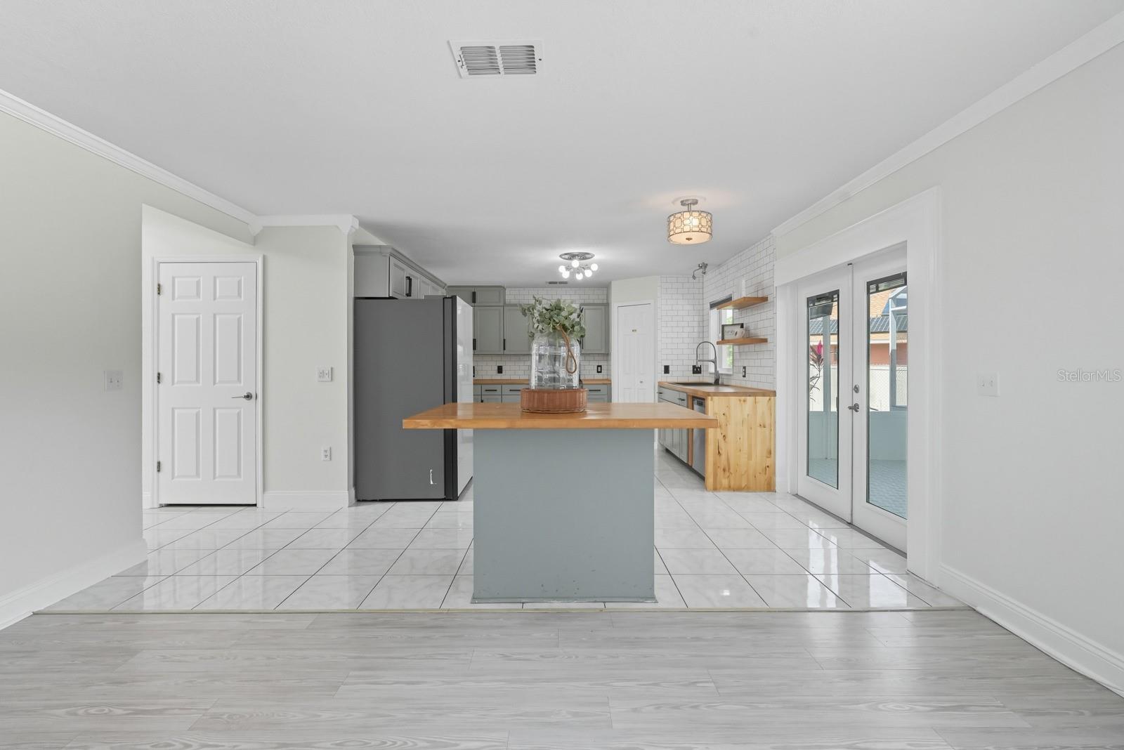 DELTONA LAKES UNIT 45 - Residential