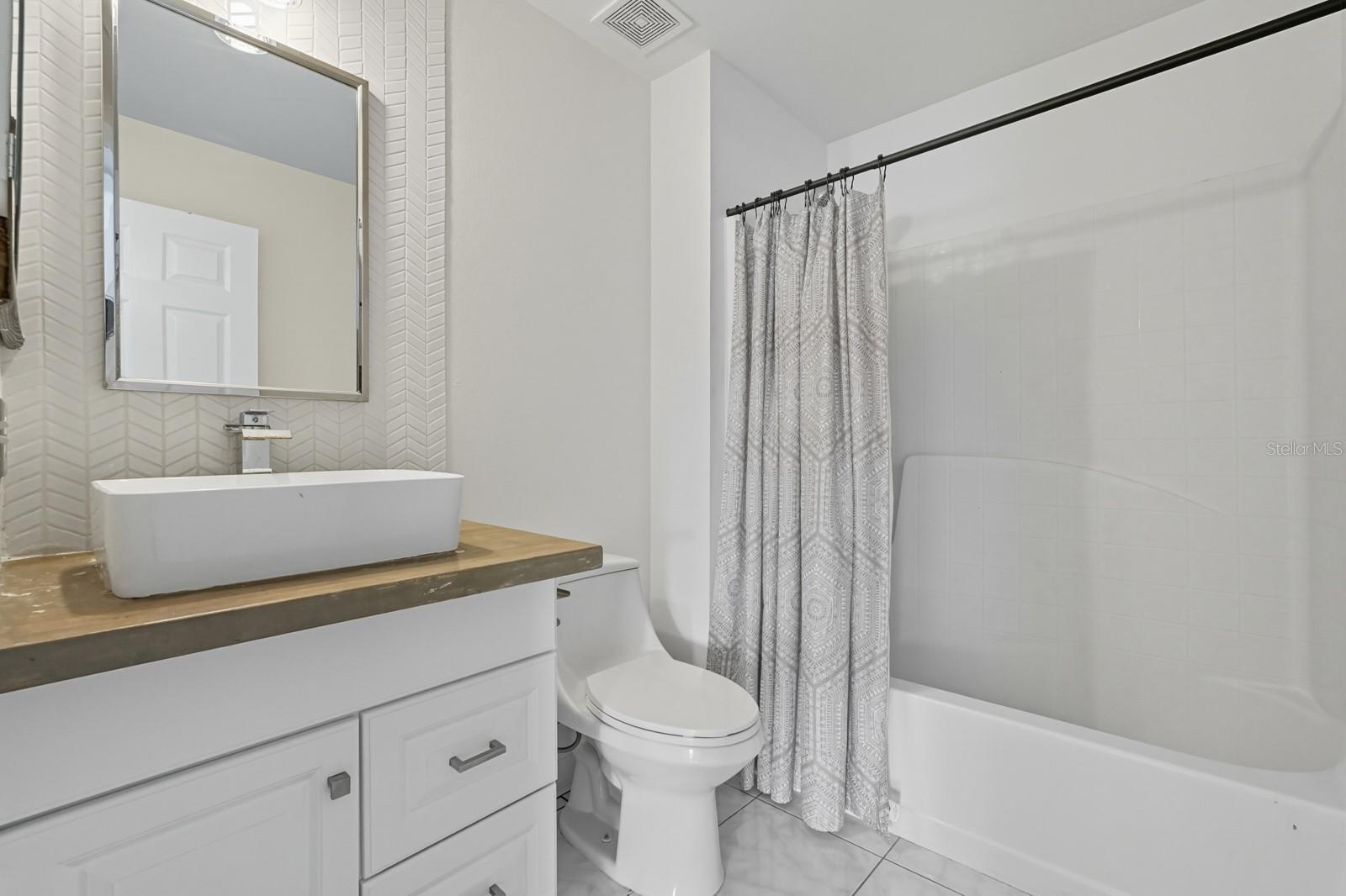 DELTONA LAKES UNIT 45 - Residential