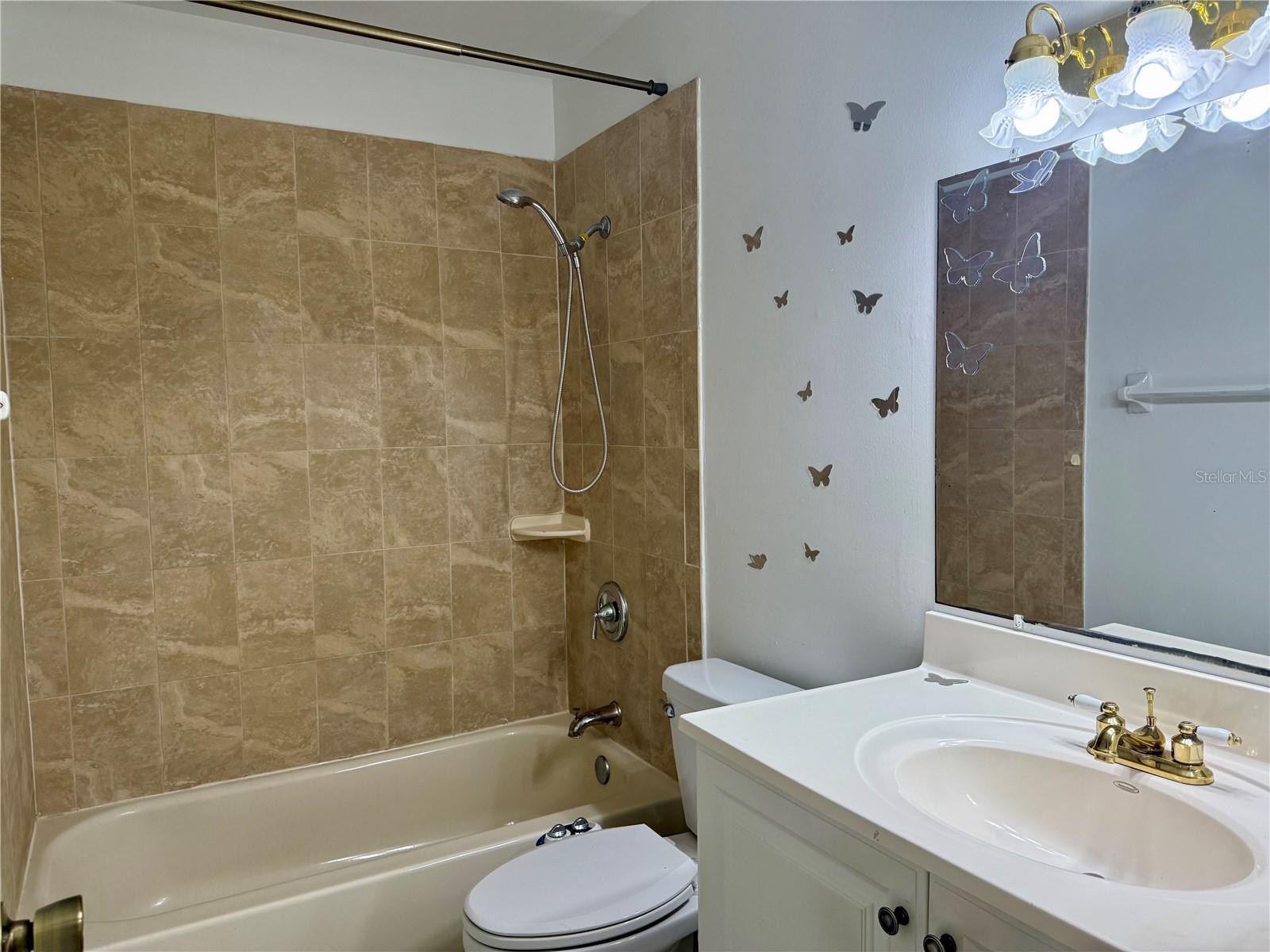 TUDOR CAY CONDO - Residential Lease