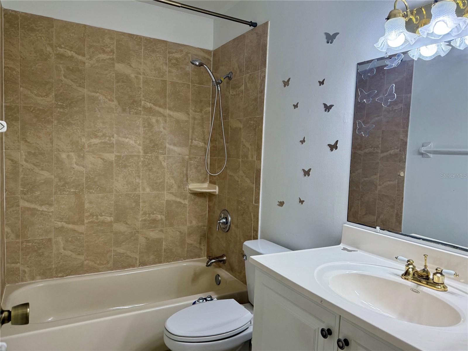 TUDOR CAY CONDO - Residential Lease