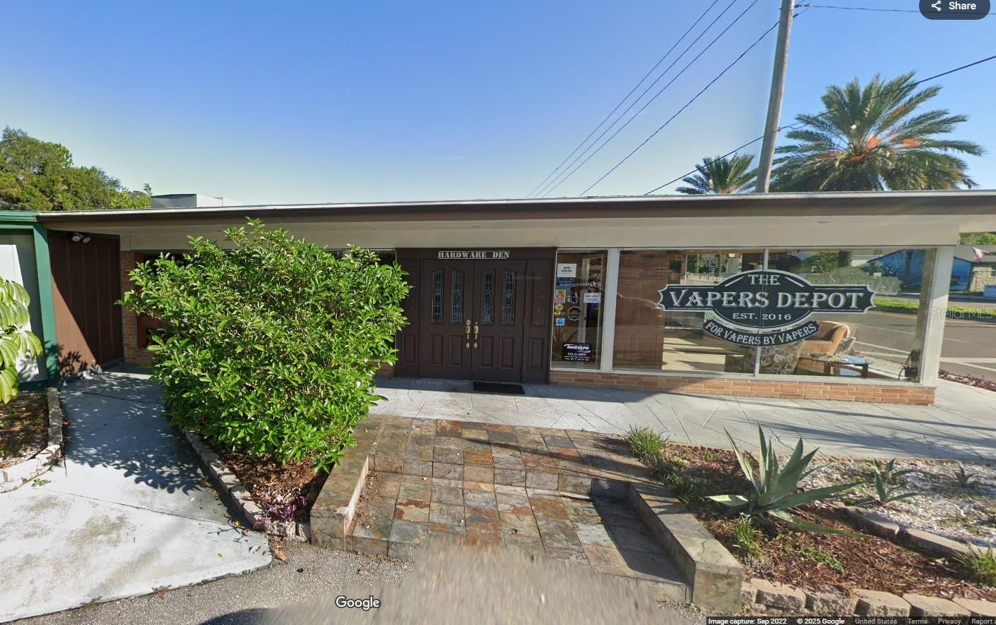 LARGO CENTRAL - Commercial Lease