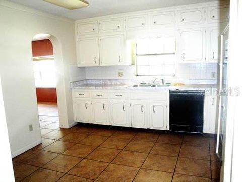 Tiny photo for 3130 NE 7th Lane, Ocala, FL 34470 (MLS # OM715622)