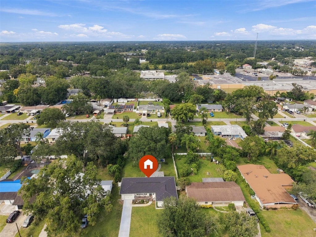 Photo of 125 Siobhan Avenue, Tampa, FL 33613 (MLS # TB8554028)