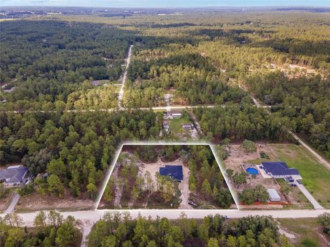 A home in DUNNELLON