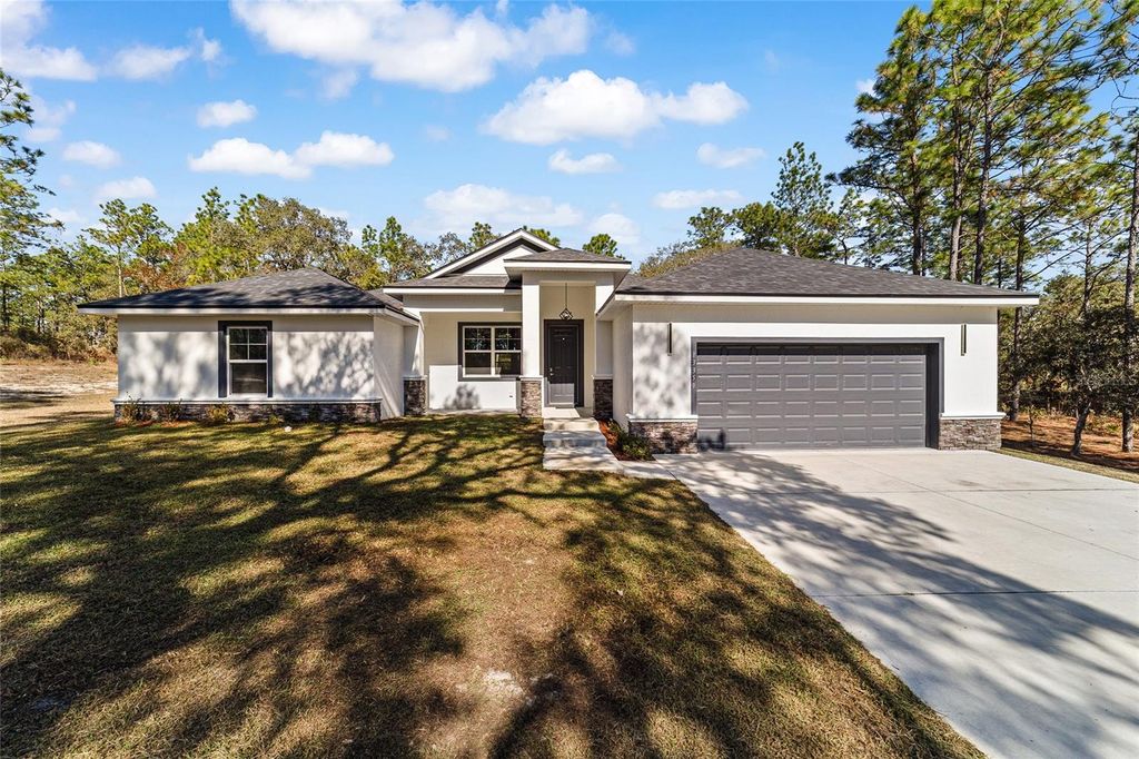 Photo of 13359 SW 80th Street, Dunnellon, FL 34432 (MLS # OM679286)