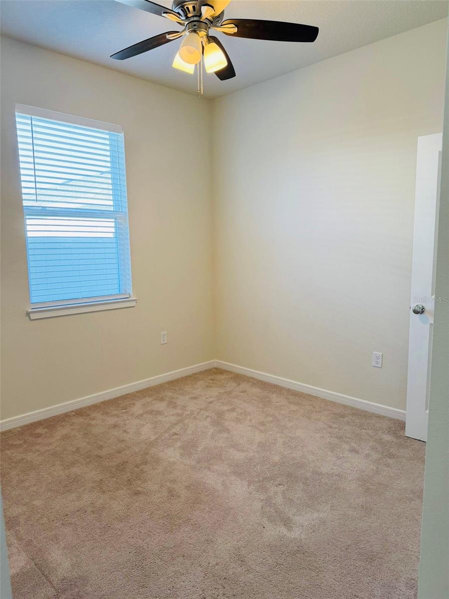 SAVANNAH PALMS - Residential Lease