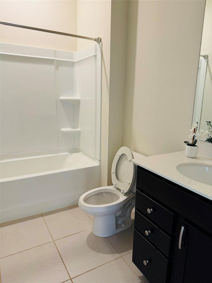 SAVANNAH PALMS - Residential Lease