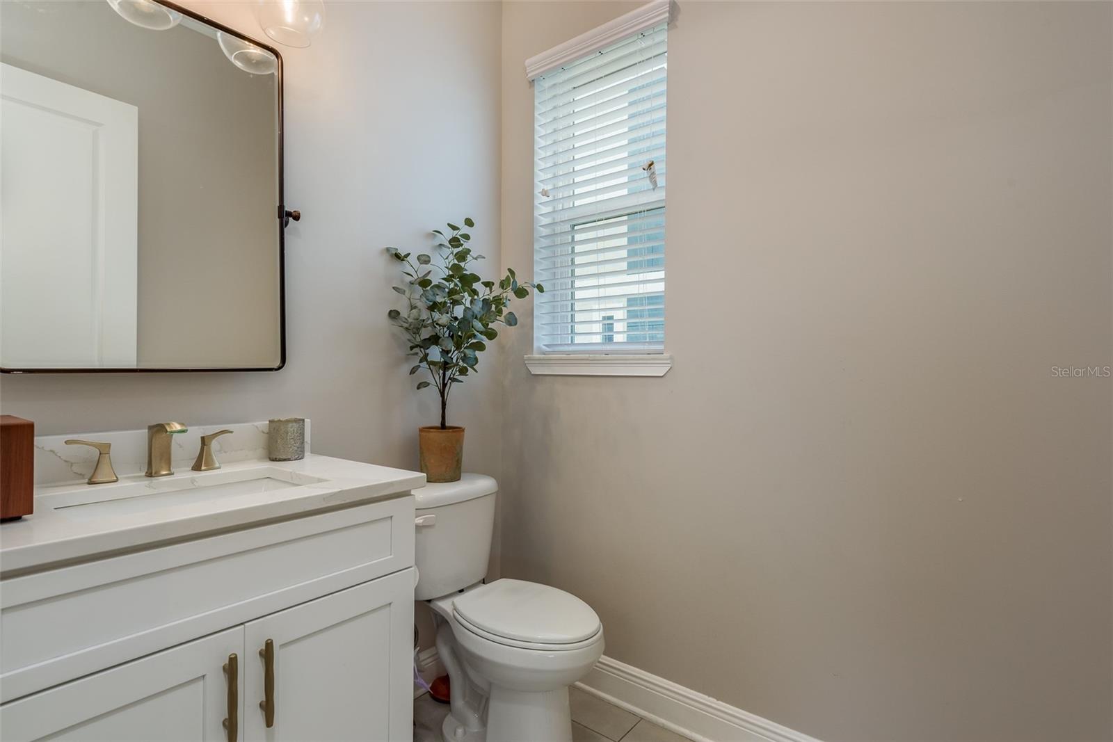 ROLAND STREET TWNHMS - Residential