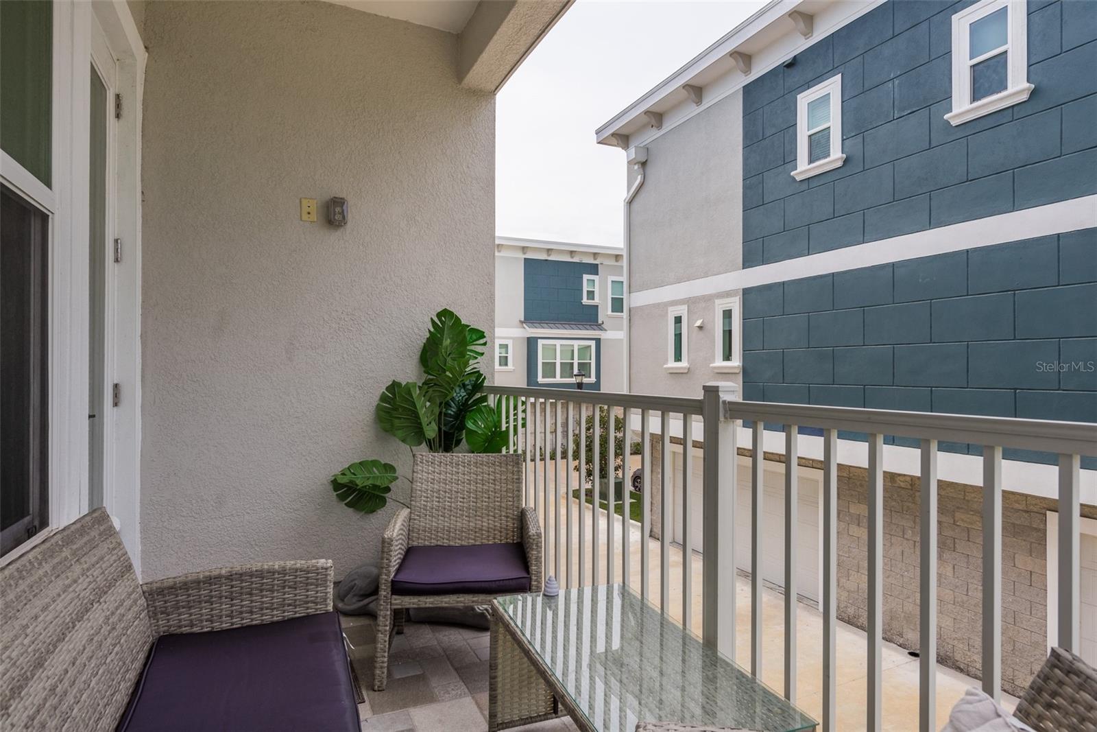 ROLAND STREET TWNHMS - Residential