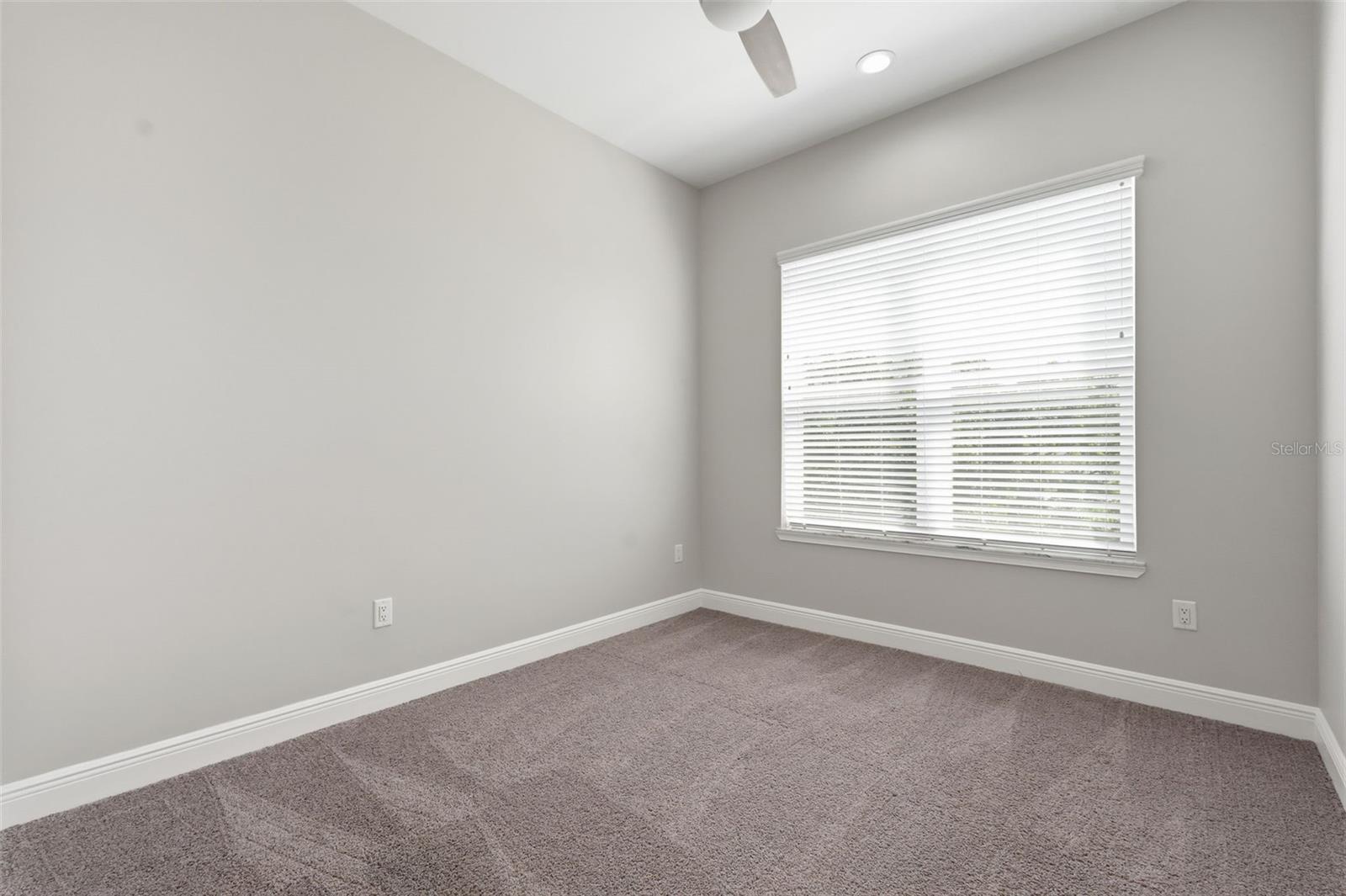 ROLAND STREET TWNHMS - Residential