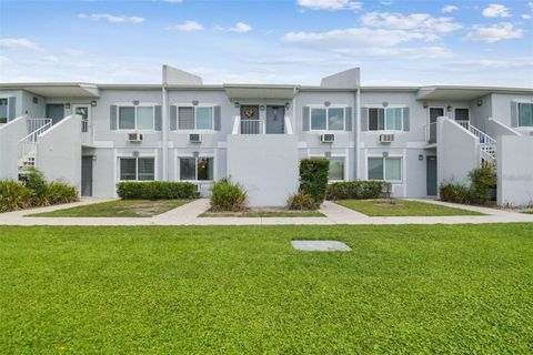 Photo of 4143 Dolphin Drive, Tampa, FL 33617 (MLS # TB8518825)