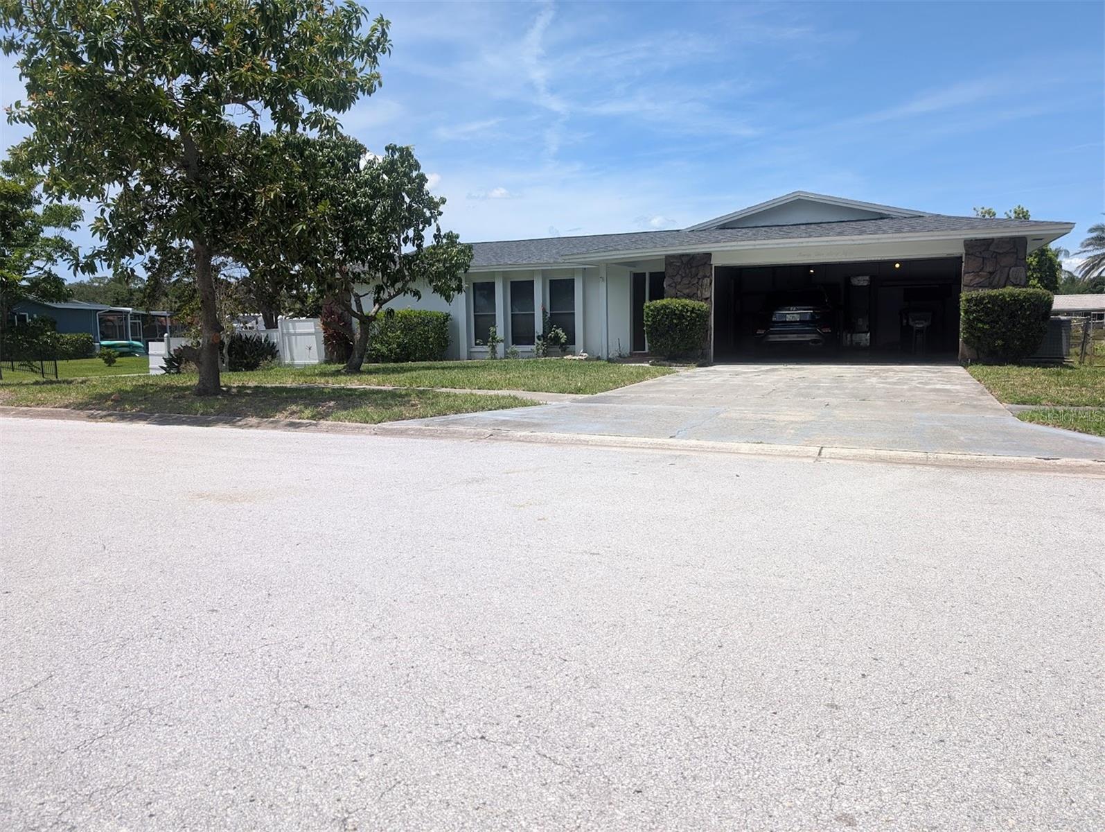ELDE ORO WEST - Residential
