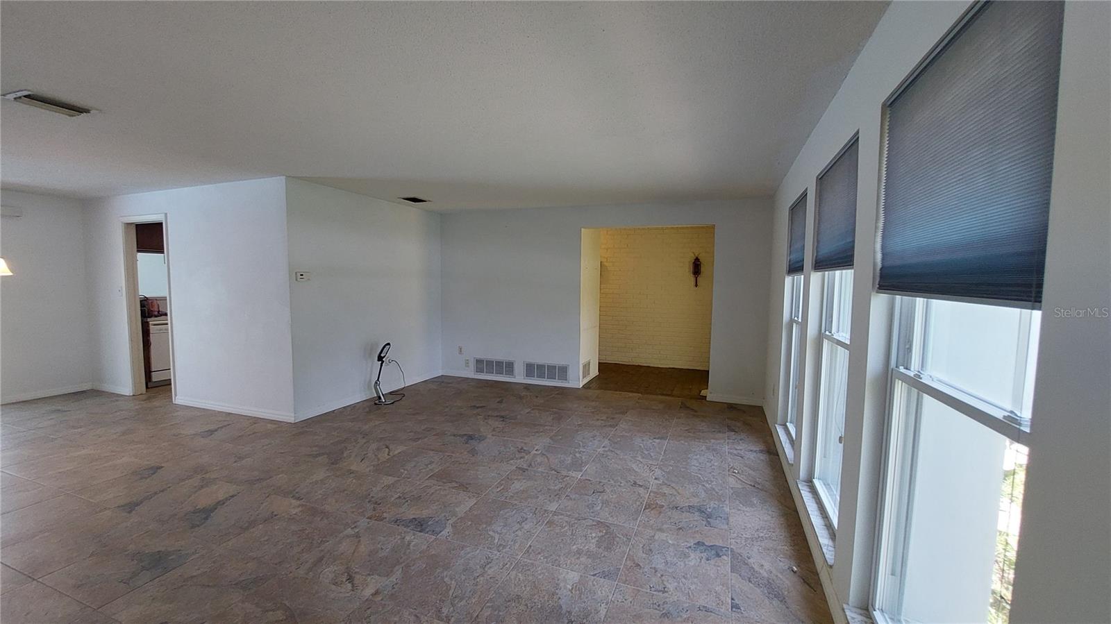 ELDE ORO WEST - Residential