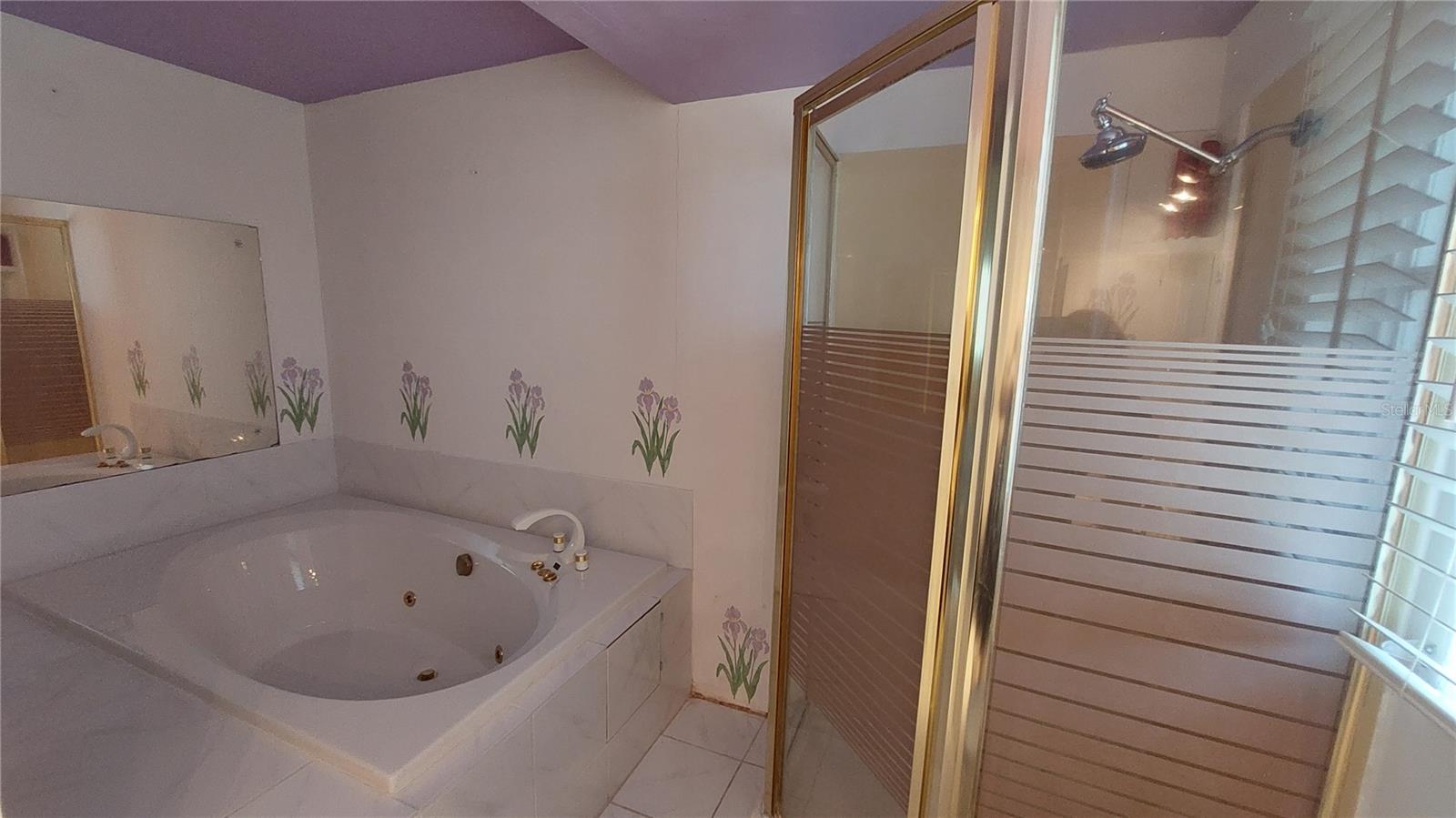 ELDE ORO WEST - Residential