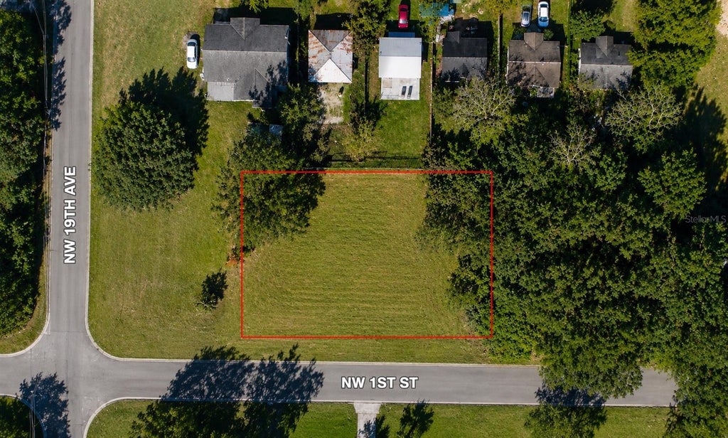 Photo of 1735 NW 1st Street, Ocala, FL 34475 (MLS # OM728614)