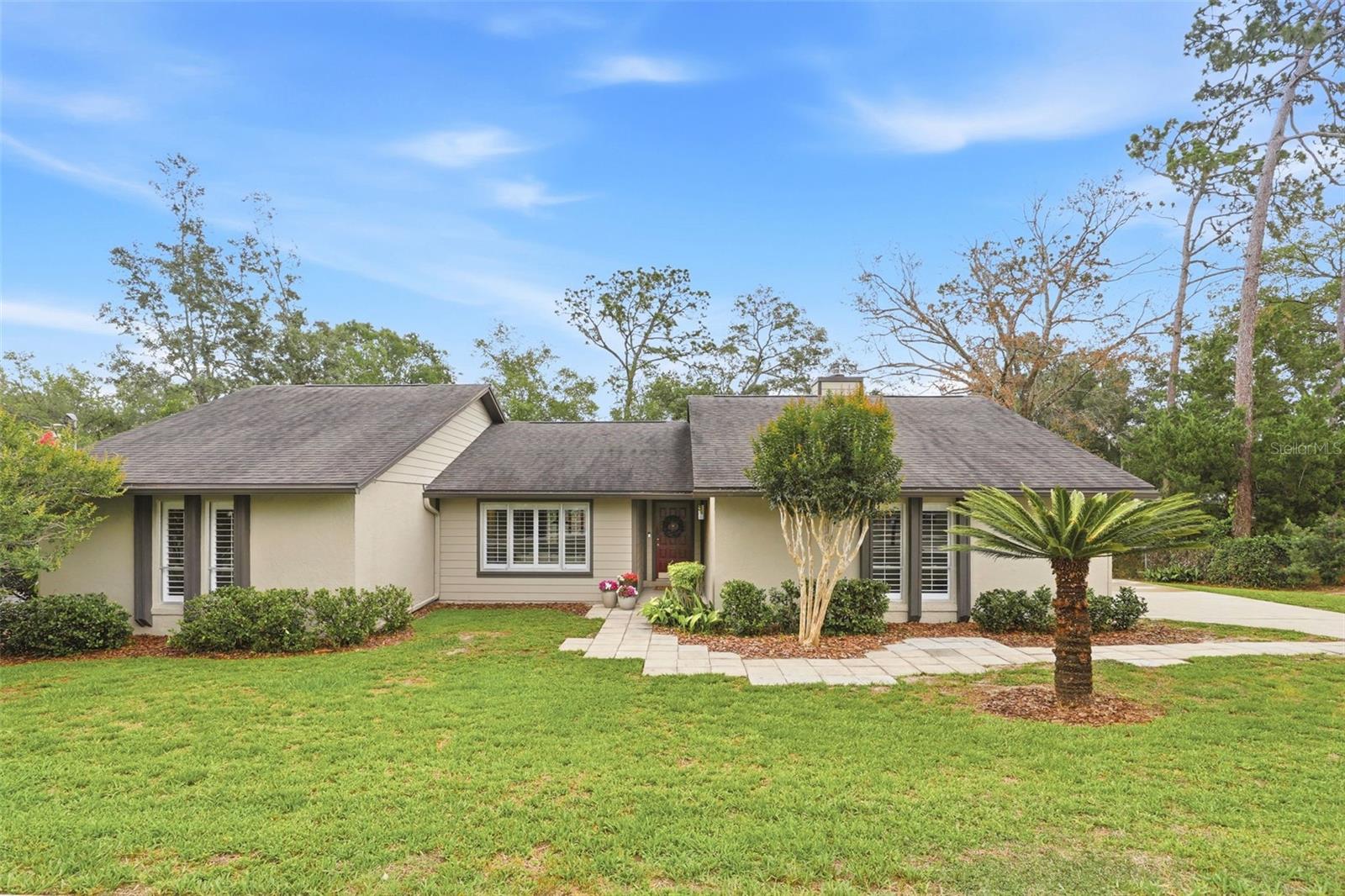 1129 VIRGINIA AVE.