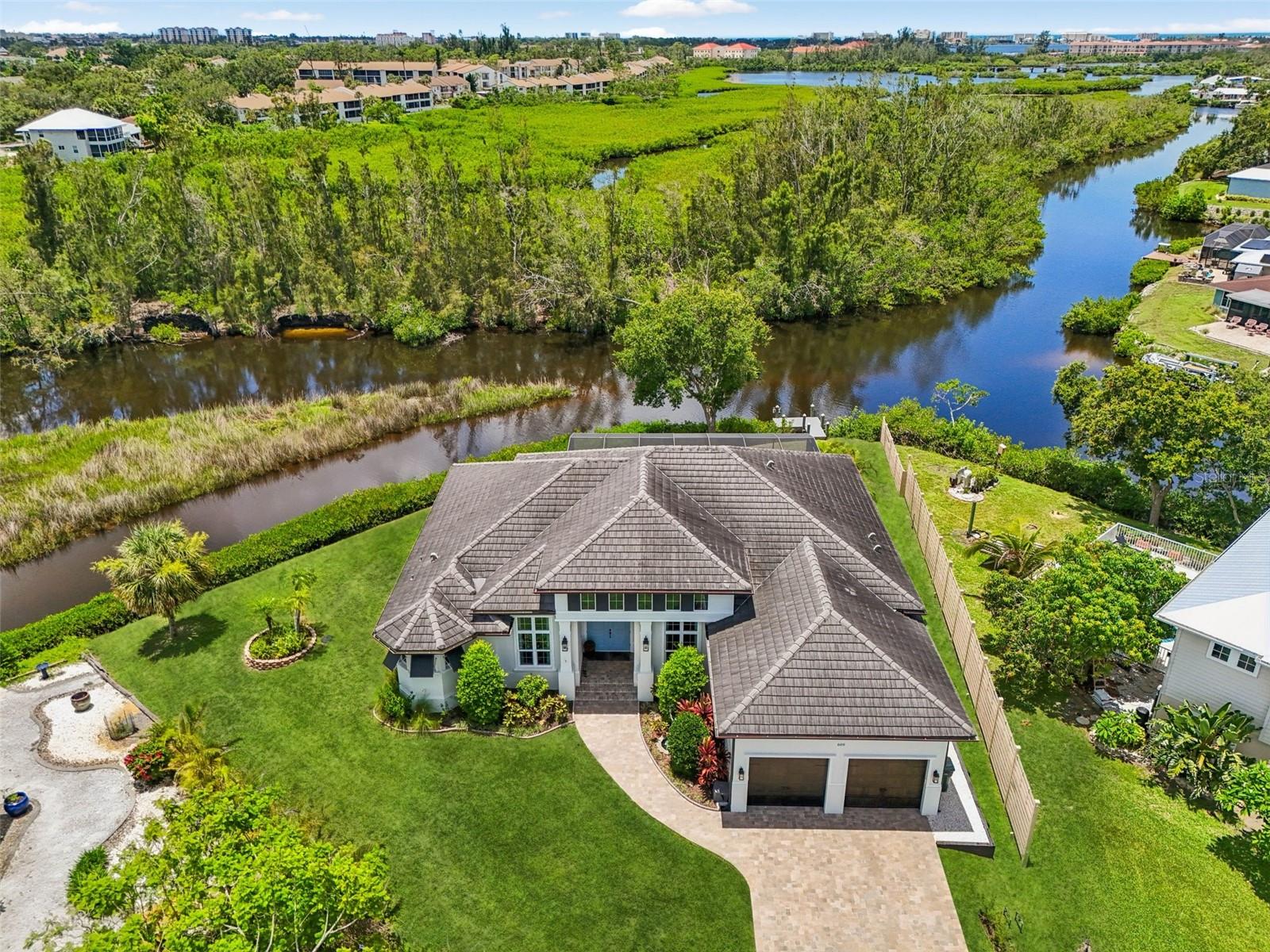 609 COLONIAL BAY DRIVE