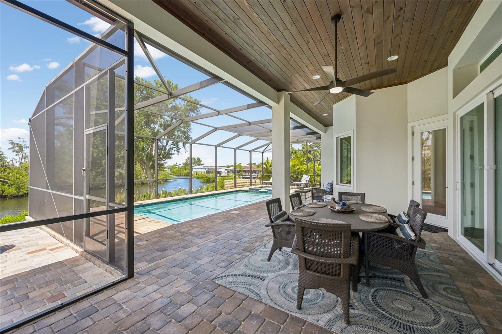 COLONIAL BAY ACRES - Residential