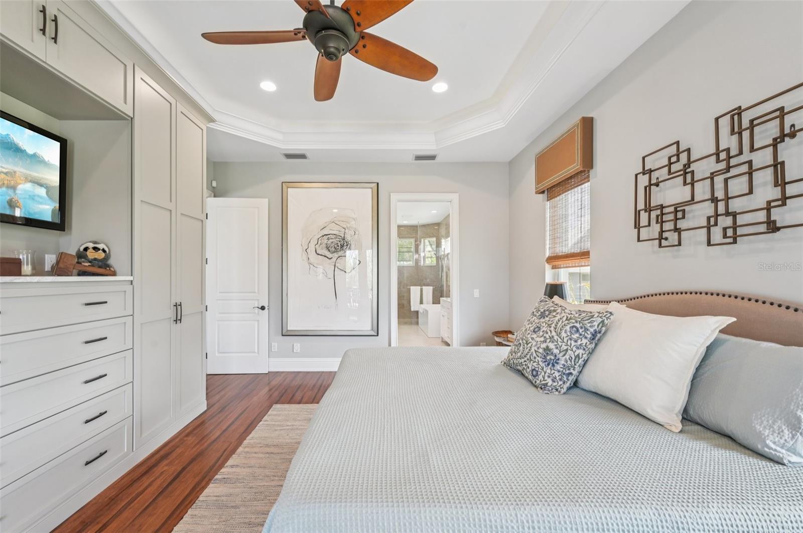 COLONIAL BAY ACRES - Residential