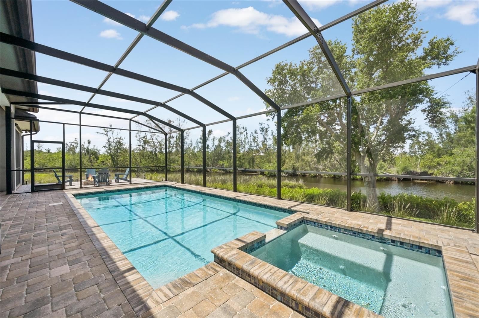 COLONIAL BAY ACRES - Residential