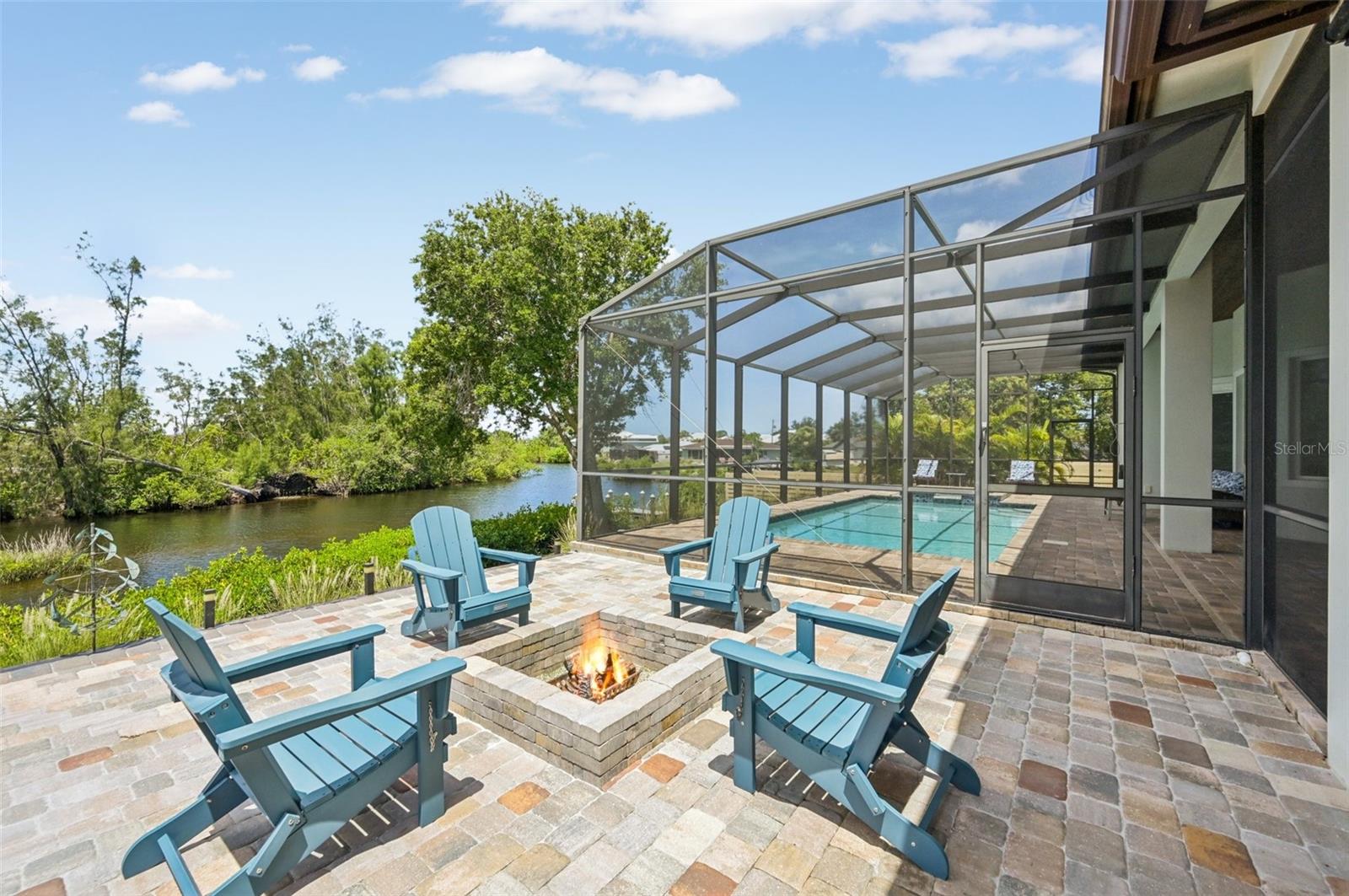 COLONIAL BAY ACRES - Residential