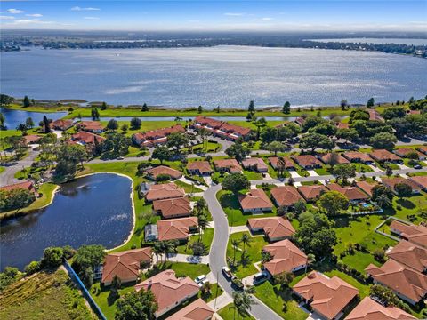 A home in WINTER HAVEN