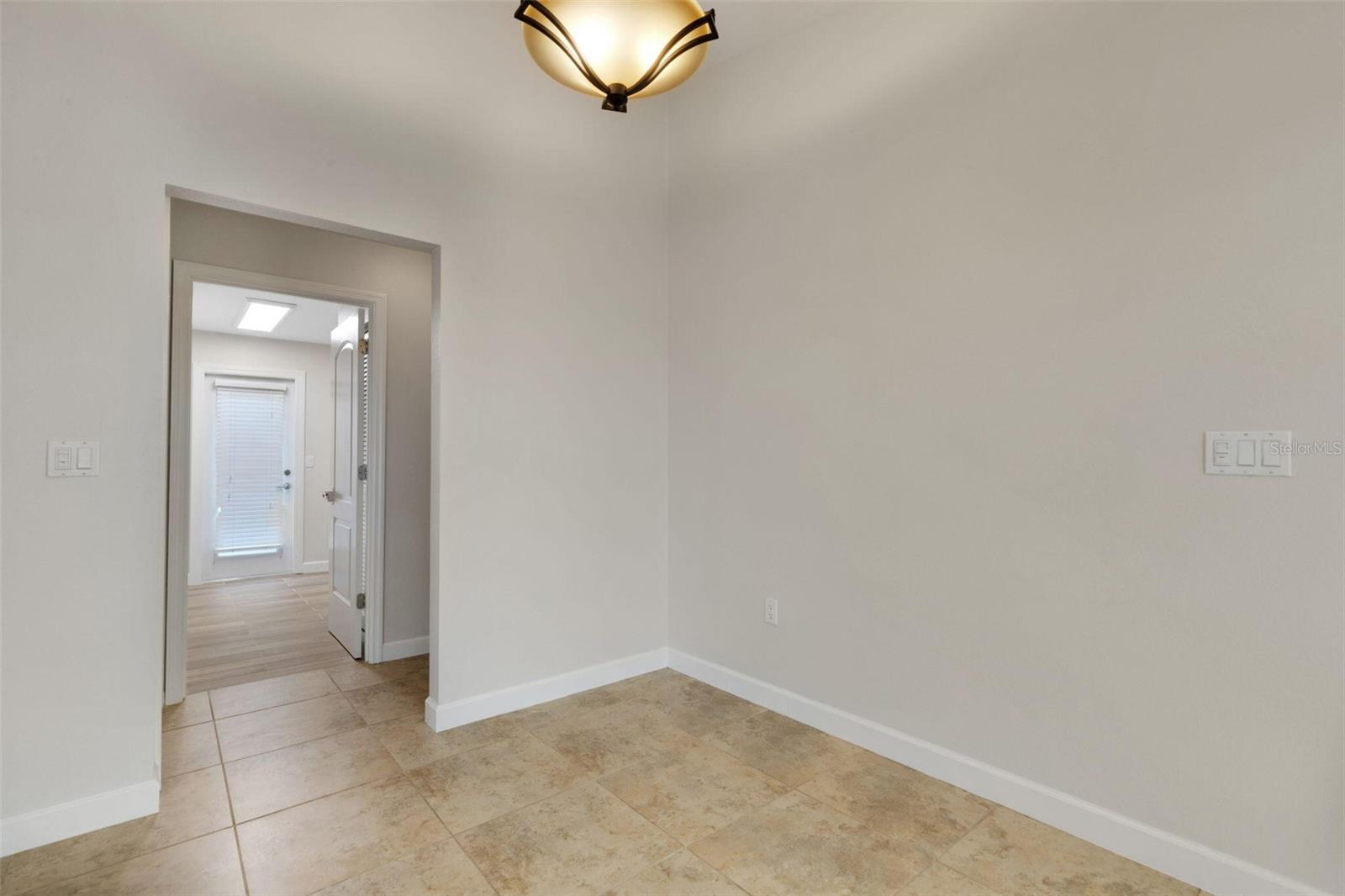 OAK GROVE PARK - Residential