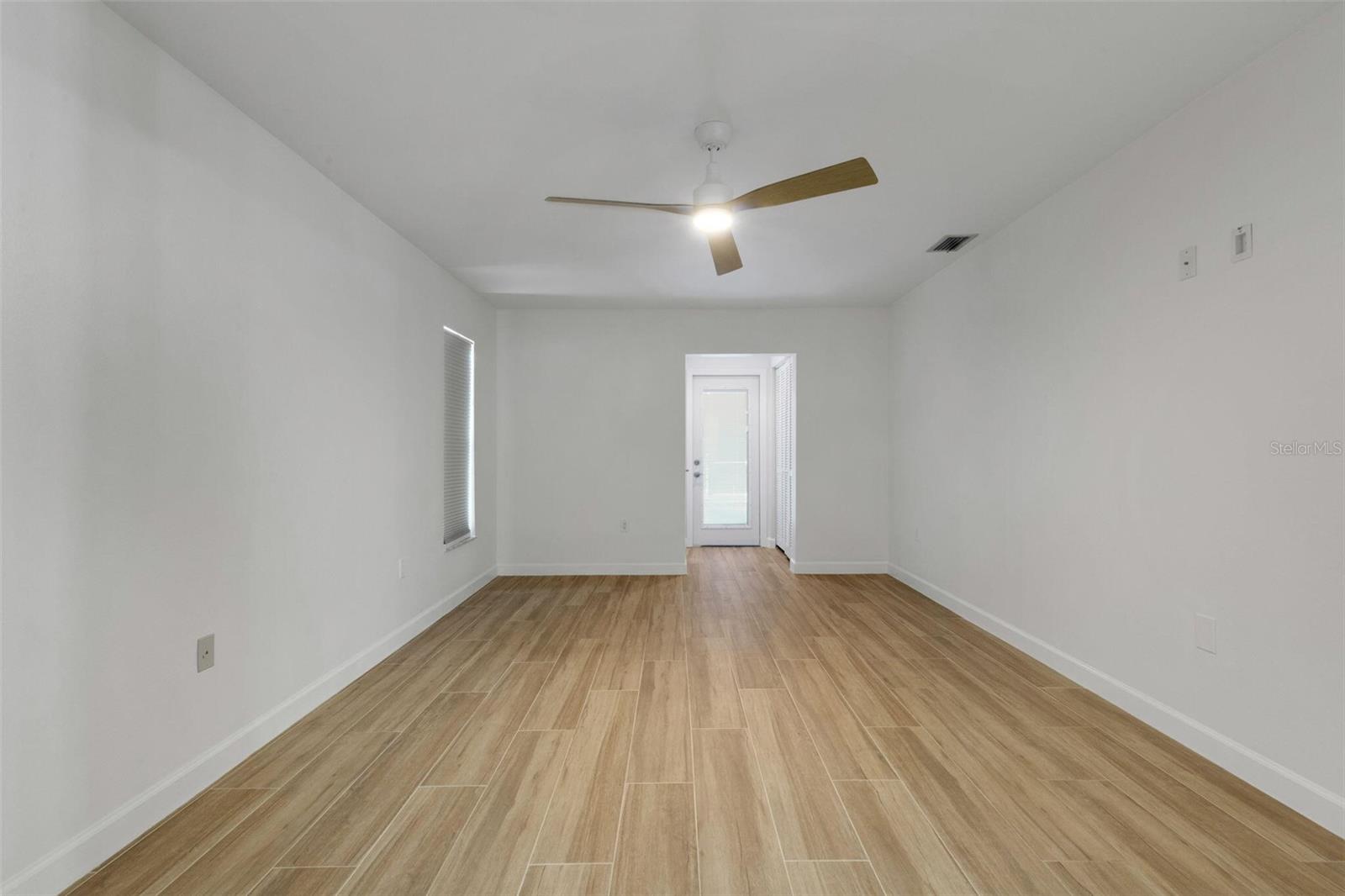 OAK GROVE PARK - Residential