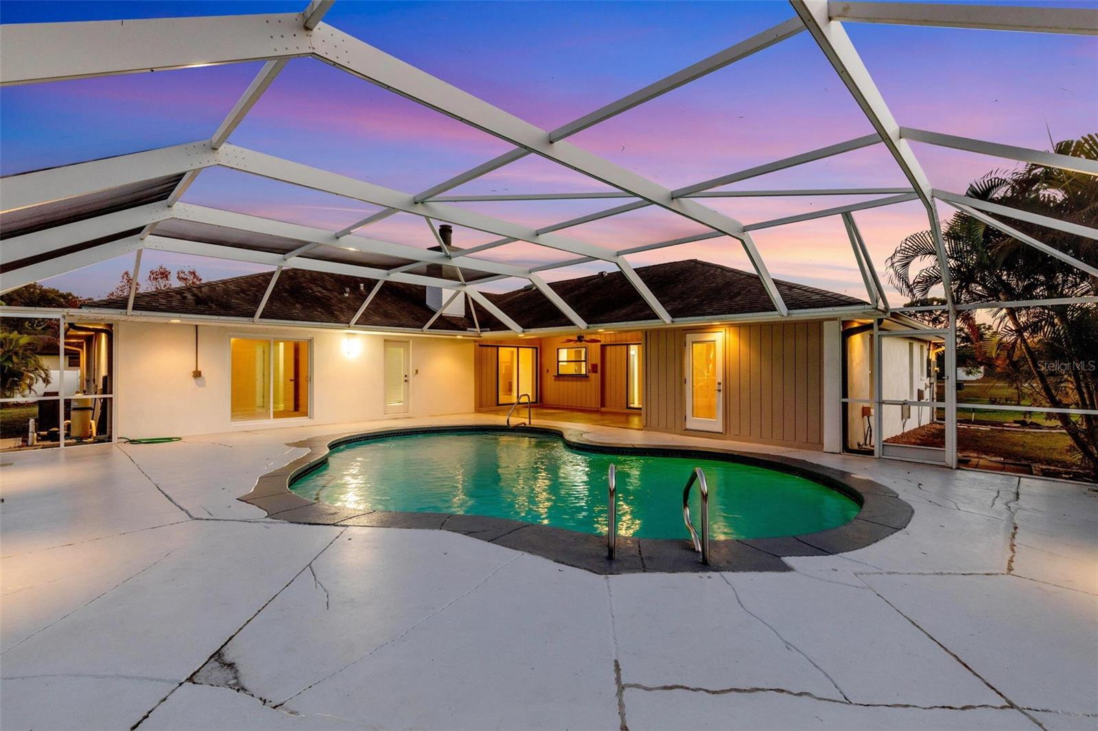 OAK GROVE PARK - Residential