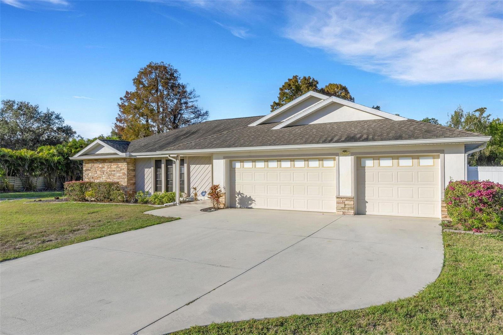 OAK GROVE PARK - Residential