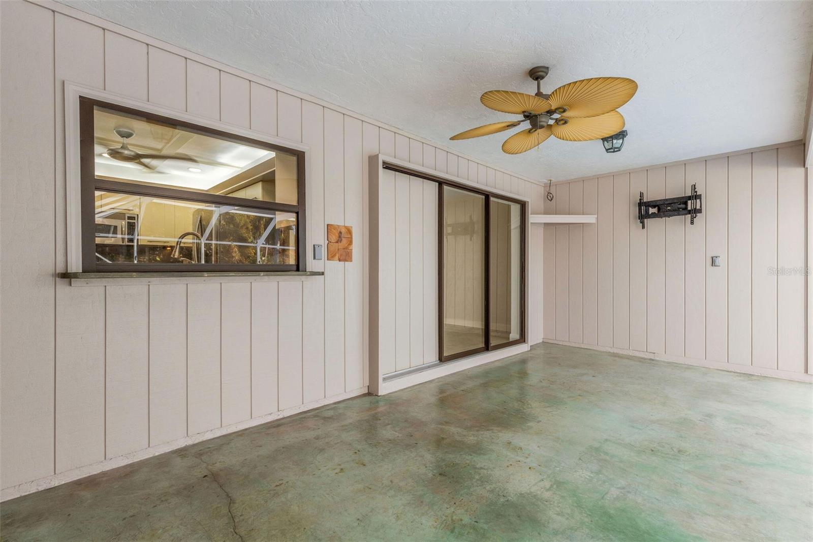 OAK GROVE PARK - Residential