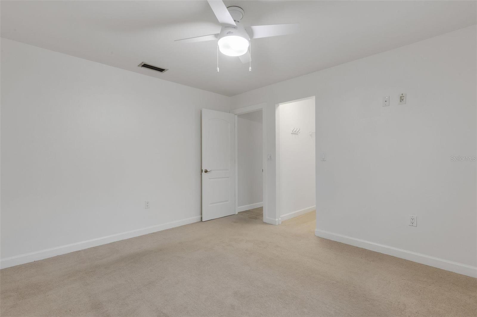 OAK GROVE PARK - Residential