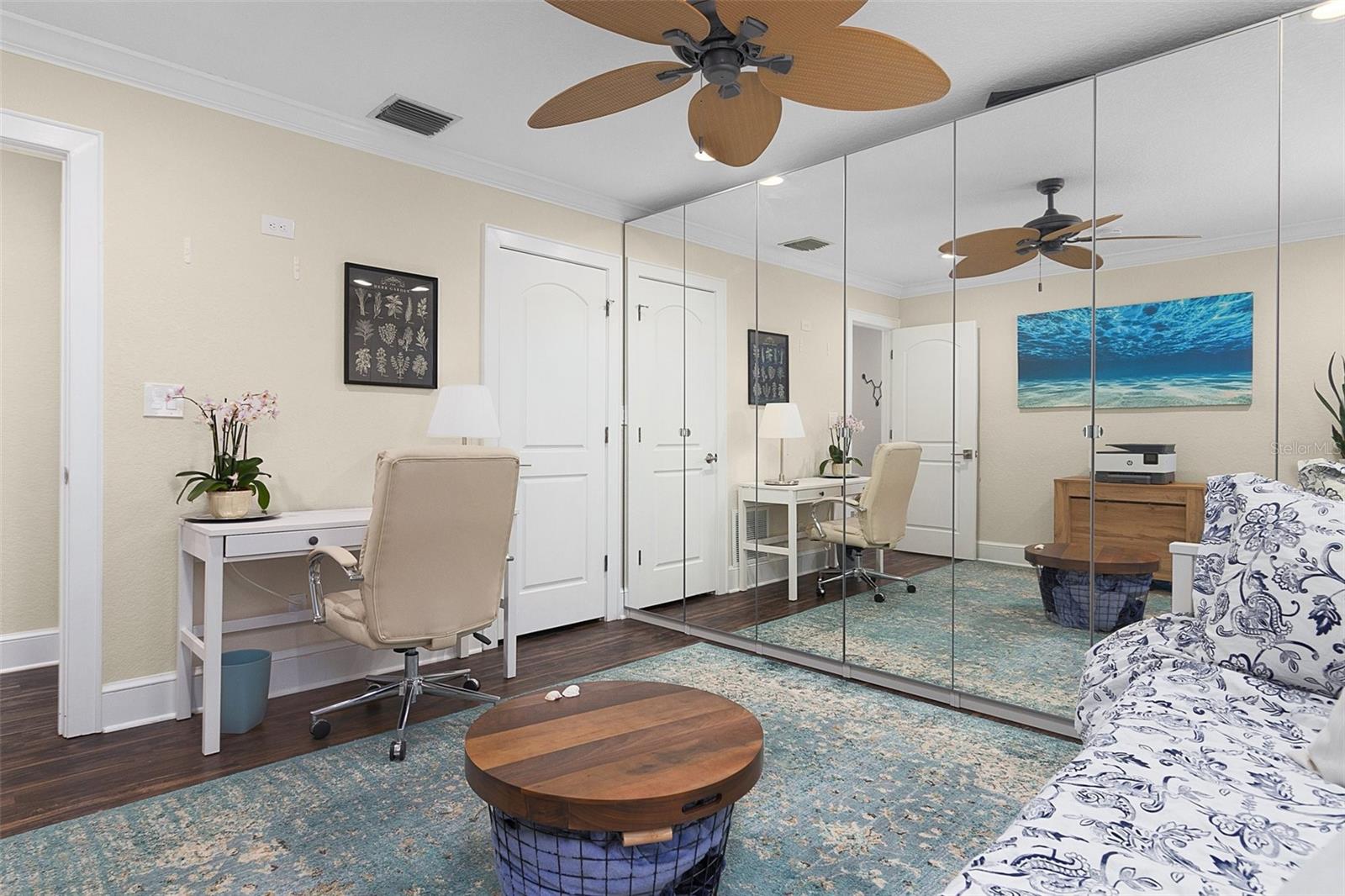 CRESCENT LAKE ESTATES - Residential