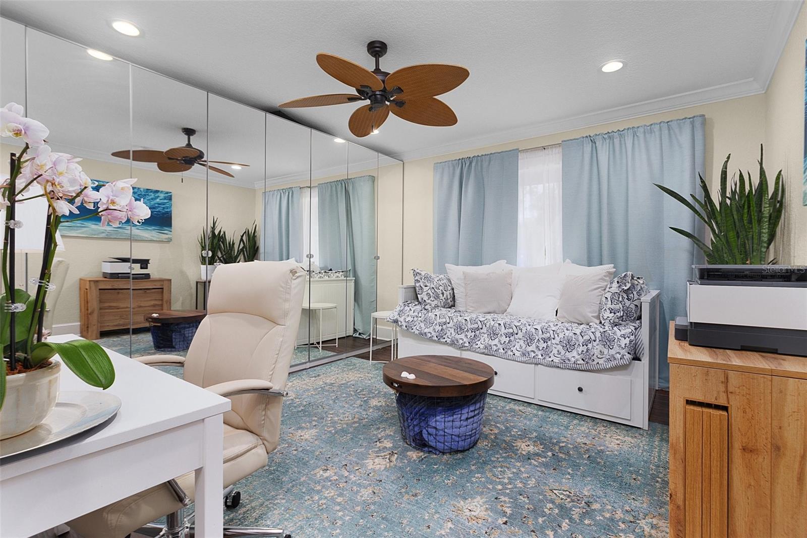 CRESCENT LAKE ESTATES - Residential