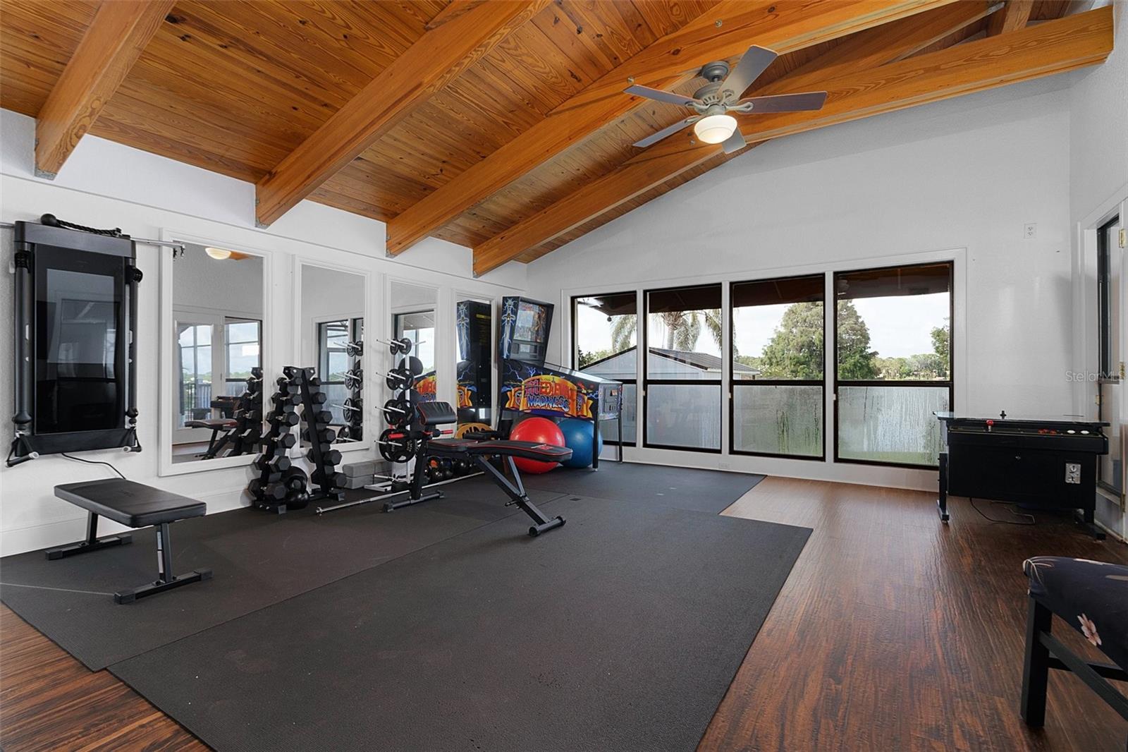 CRESCENT LAKE ESTATES - Residential