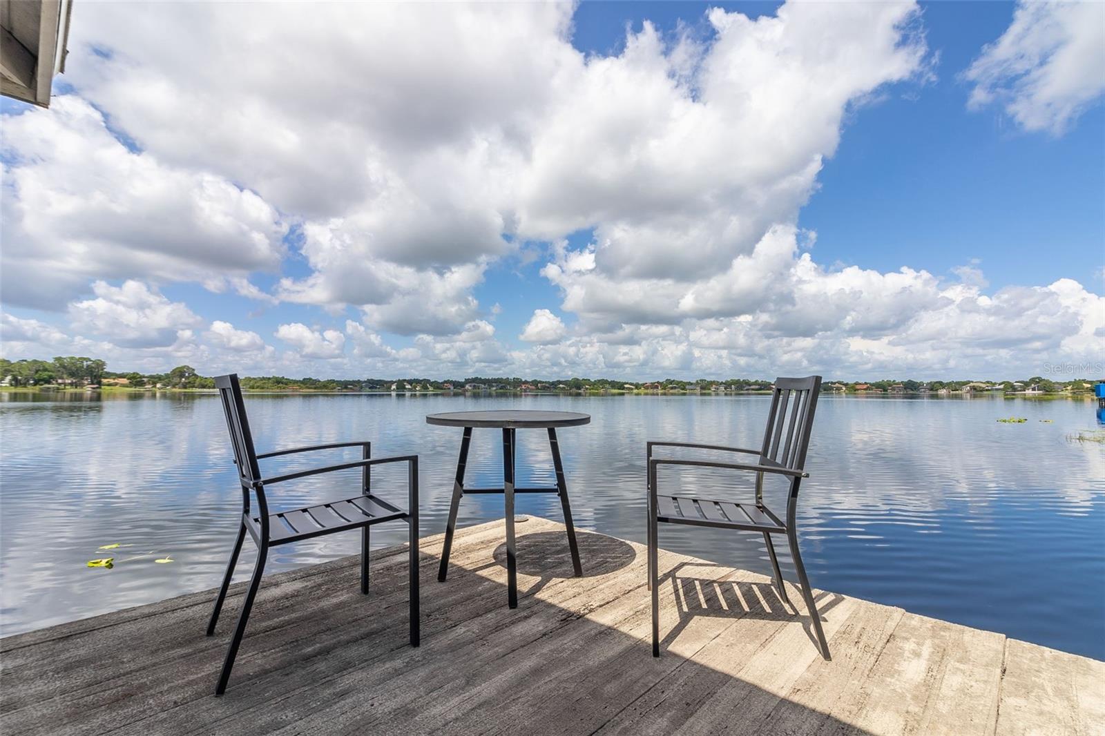 CRESCENT LAKE ESTATES - Residential