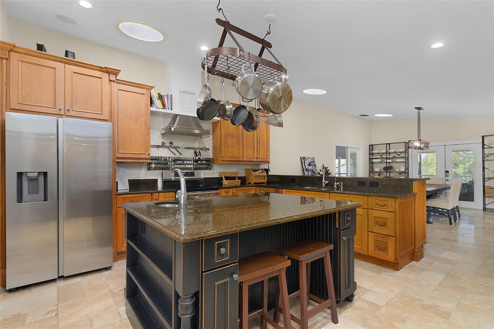 CRESCENT LAKE ESTATES - Residential