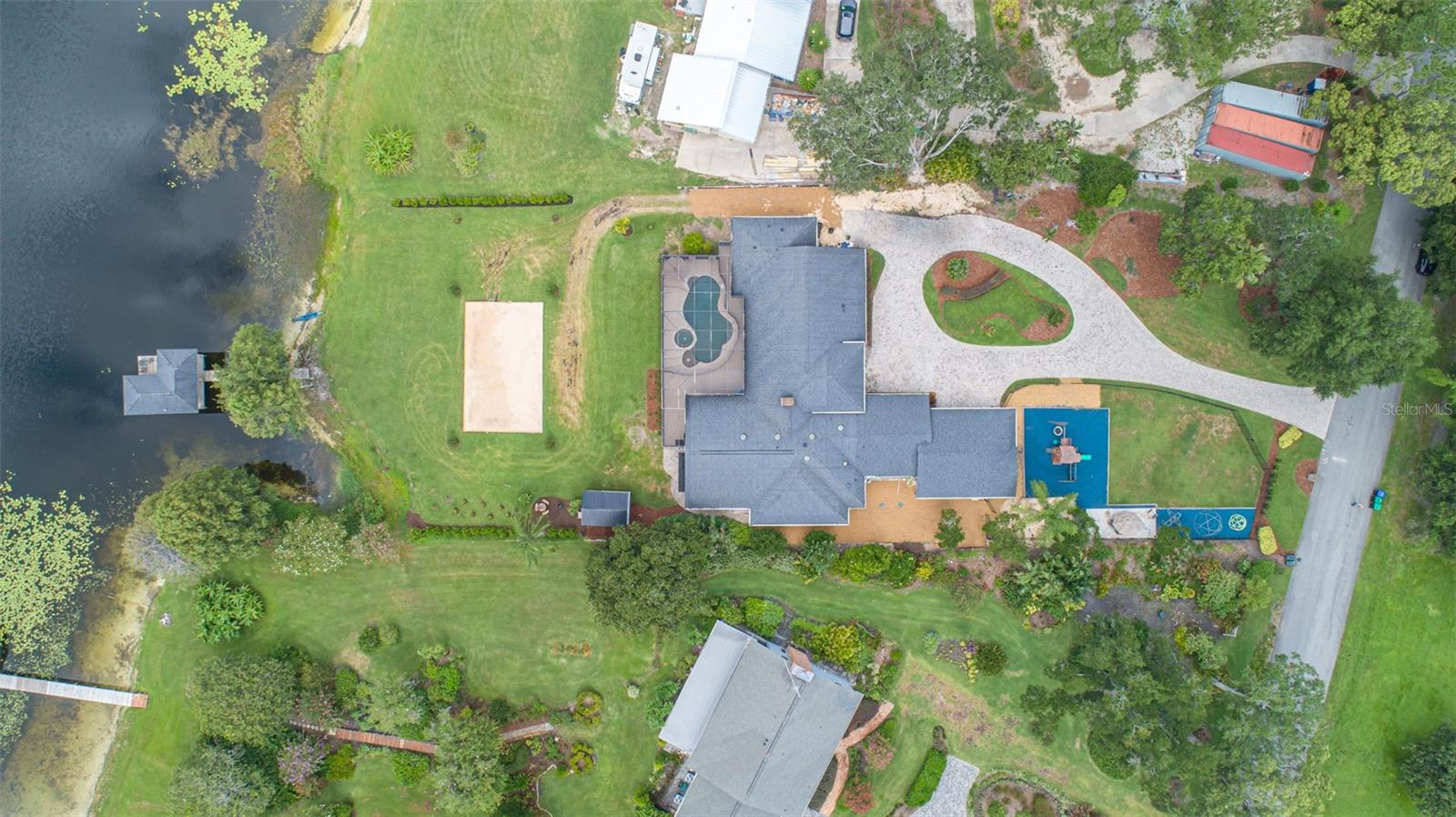 CRESCENT LAKE ESTATES - Residential