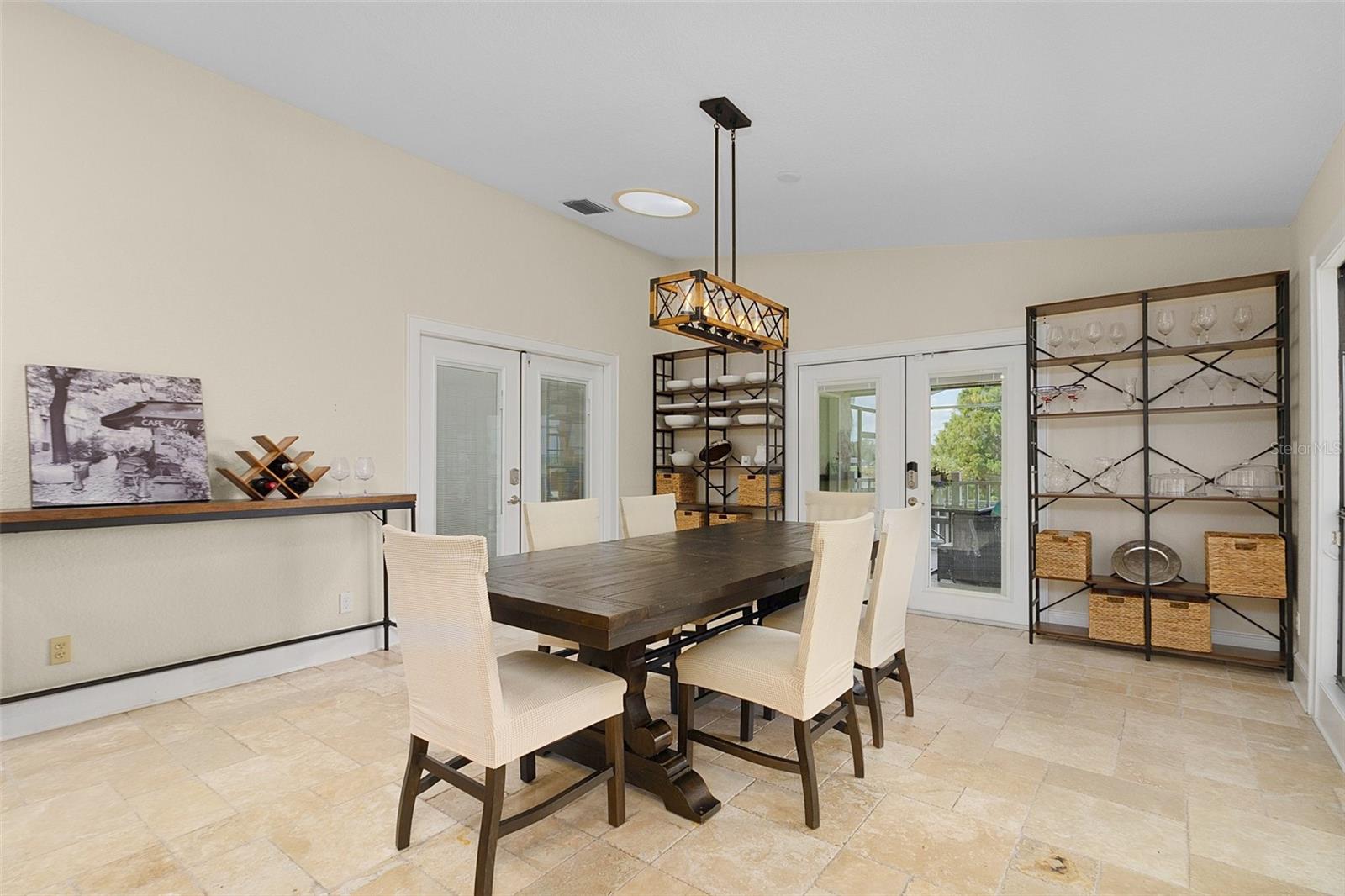 CRESCENT LAKE ESTATES - Residential