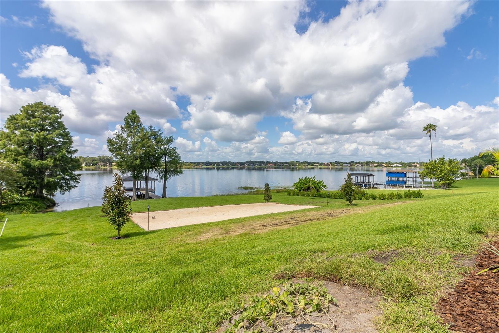 CRESCENT LAKE ESTATES - Residential