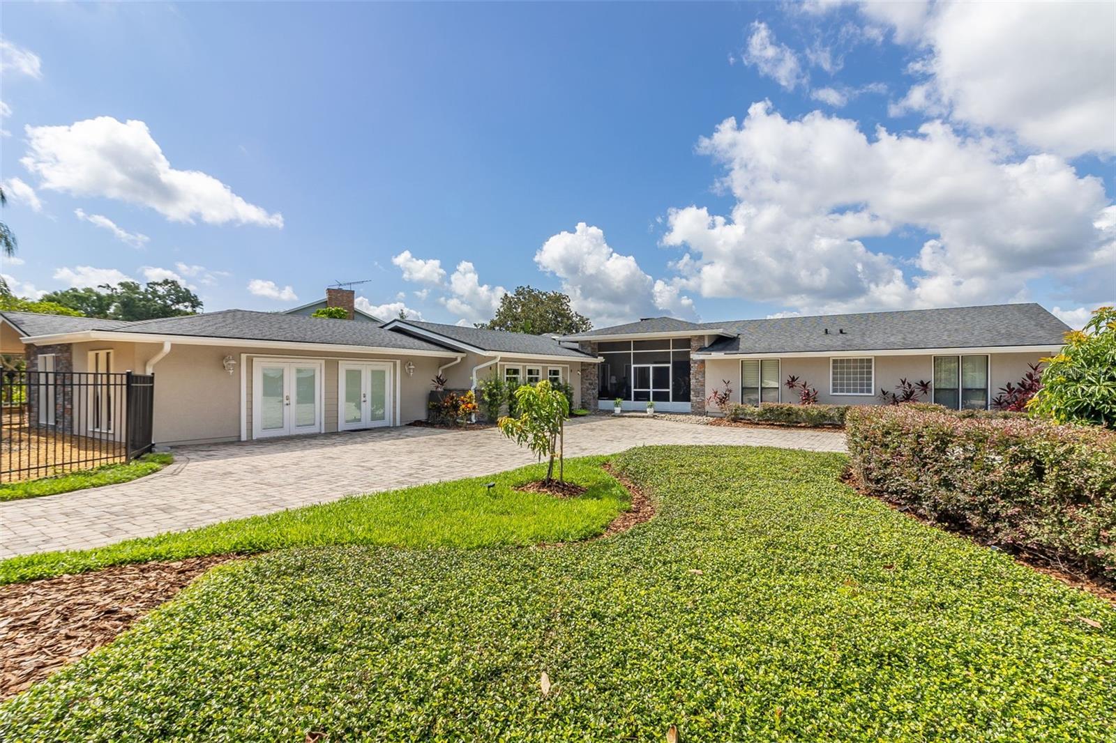 CRESCENT LAKE ESTATES - Residential