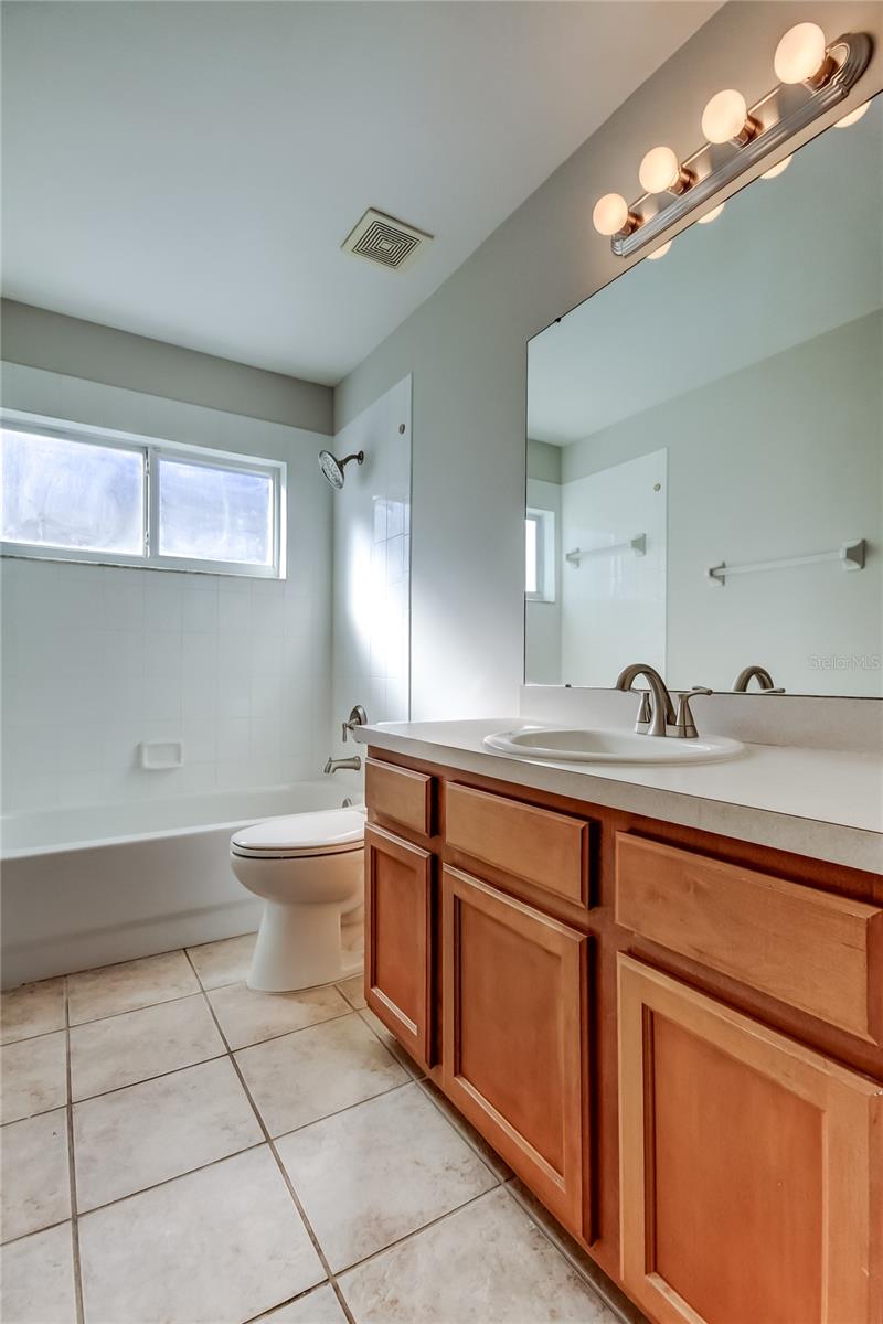 FAWN LAKE PH IV - Residential Lease