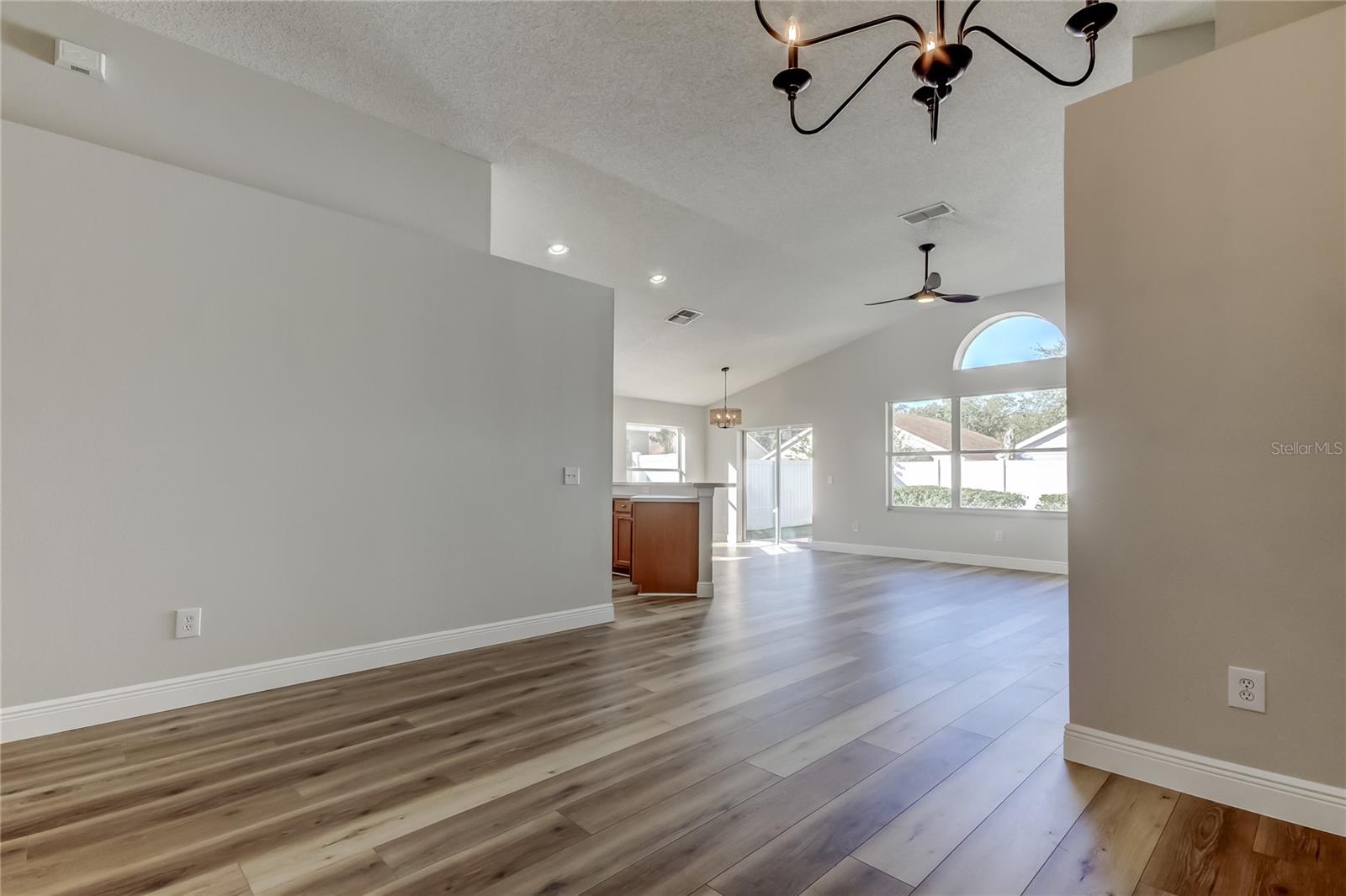 FAWN LAKE PH IV - Residential Lease