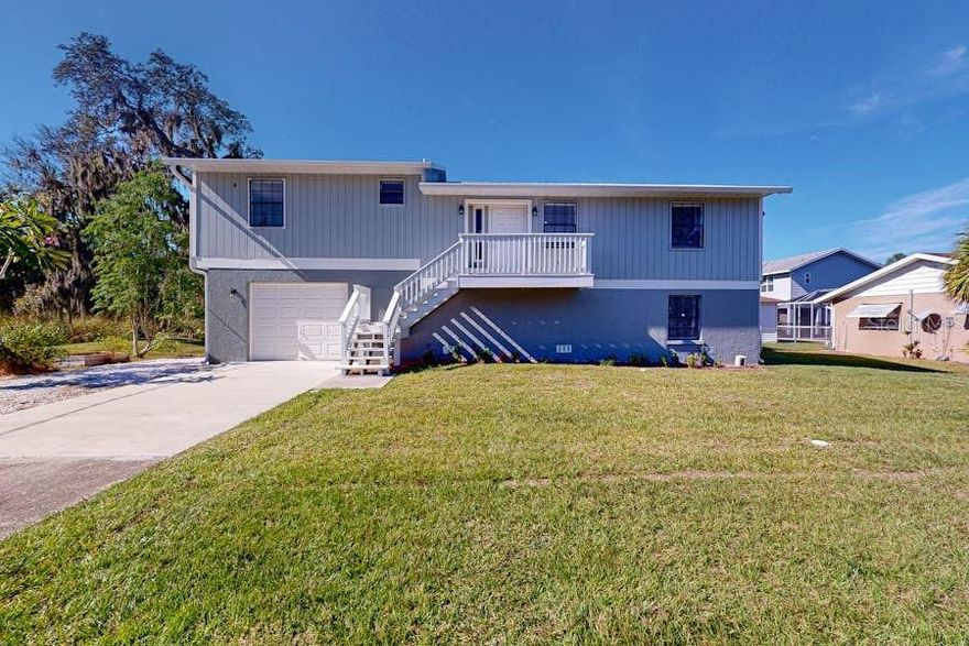 Need space?? This delightful, multi-level home, nestled perfectly amidst tropical, lush greenery is destined to inspire an unforgettable Palmetto escape. Step inside and feel right at home. Open-concept living area complete with bright, comfy furniture, a large TV, and spacious screened lanai. Sip morning coffee while watching the sunrise or snuggle up on the sofa to stream your favorite movies. A stylish, full kitchen with modern appliances, a sparkling island, and everything you need for crafting delicious meals or quick snacks. The bedrooms are equally inviting with cozy linens, additional TVs, and thoughtful accents ensuring ultimate comfort and relaxation. Extra Large enclosed, first-floor bonus room to use at a man-cave, game room, yoga studio, or whatever your heart desires. Plenty of parking for all your family and friends. Fully fenced yard. Full-size washer/dryer round out this home’s stellar perks. 
Ideally located for fun and recreation, you’ll find the Terra Ceia Aquatic Preserve, the Riverwalk, and Skyway Fishing Pier State Park all within an eight-mile radius. Spend a day observing diverse wildlife, strolling along the Manatee River and basking in the views, or fishing among the stunning panoramic bay. Quick access to I-75 and SRQ.  Background and credit check required.