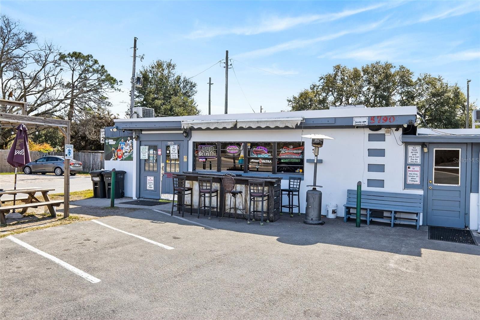 EL RANCHO PARK ADD BLK B - Commercial Sale