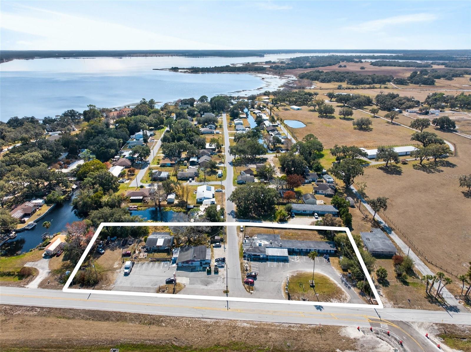 5800 ALLIGATOR LAKE SHORE W