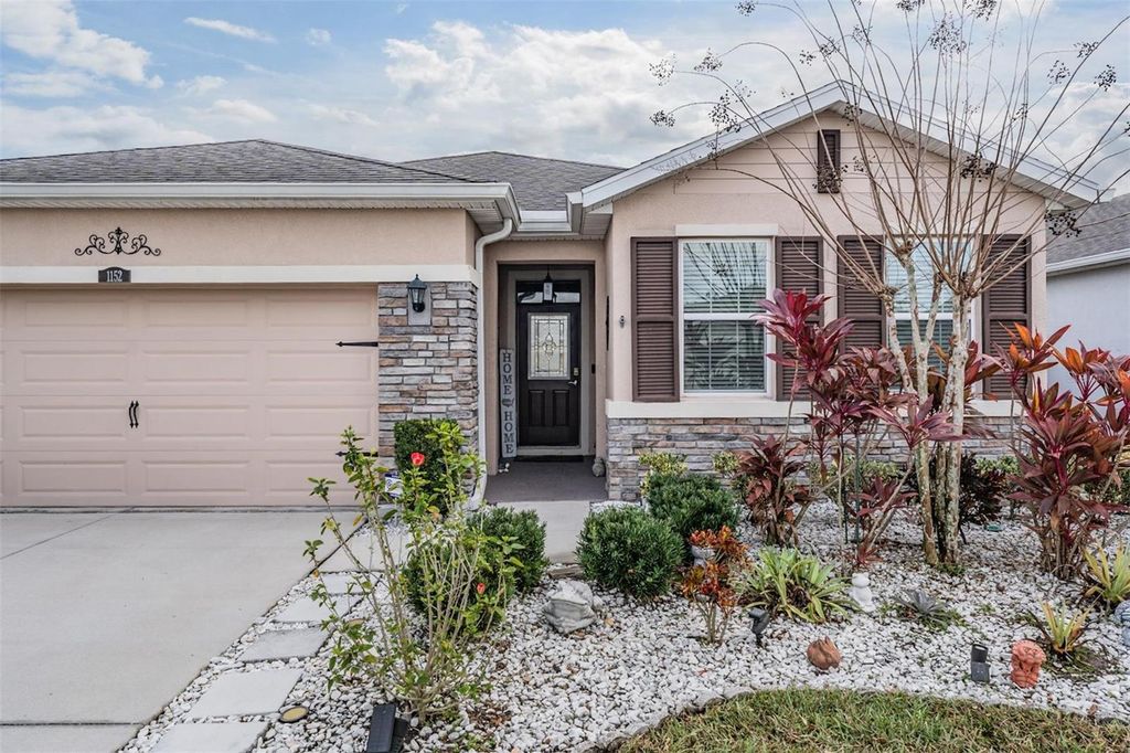 Photo of 1152 Pipestone Place, Wesley Chapel, FL 33543 (MLS # TB8465269)