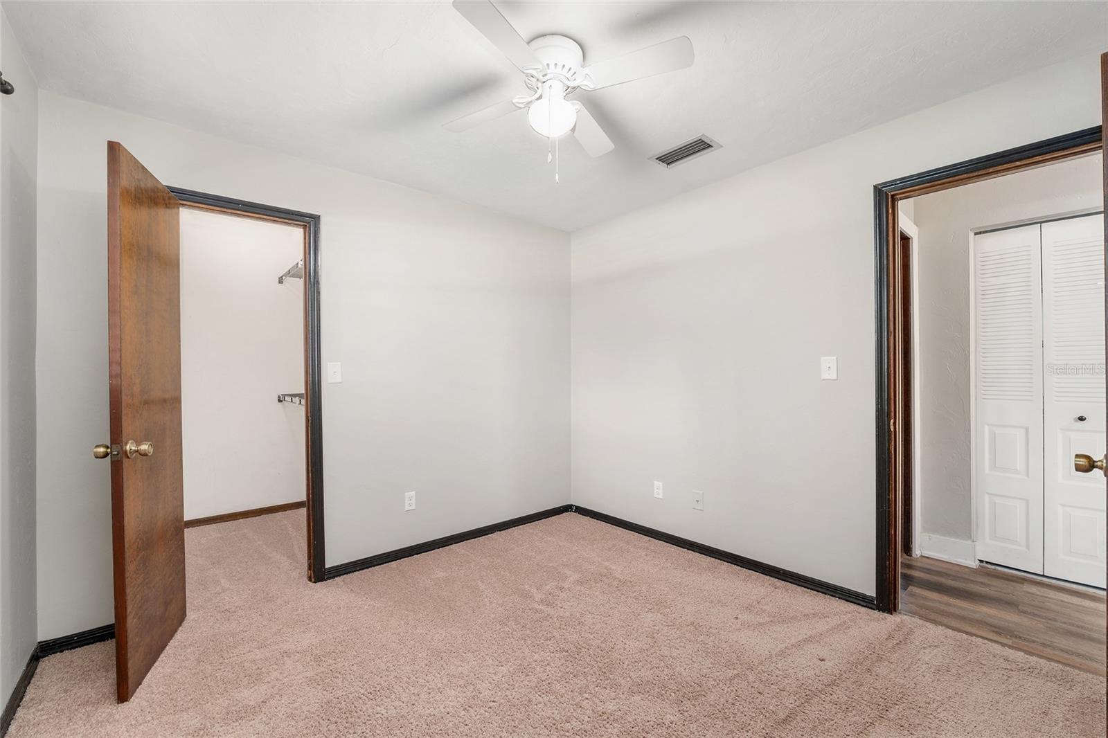 VALWOOD UNIT 2 - Residential